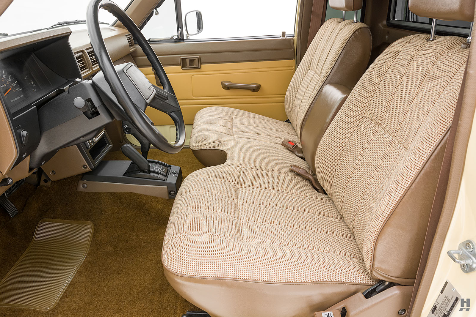 Conquer The Wilderness In This Indestructible, Fully-Restored 1986 Toyota Pickup