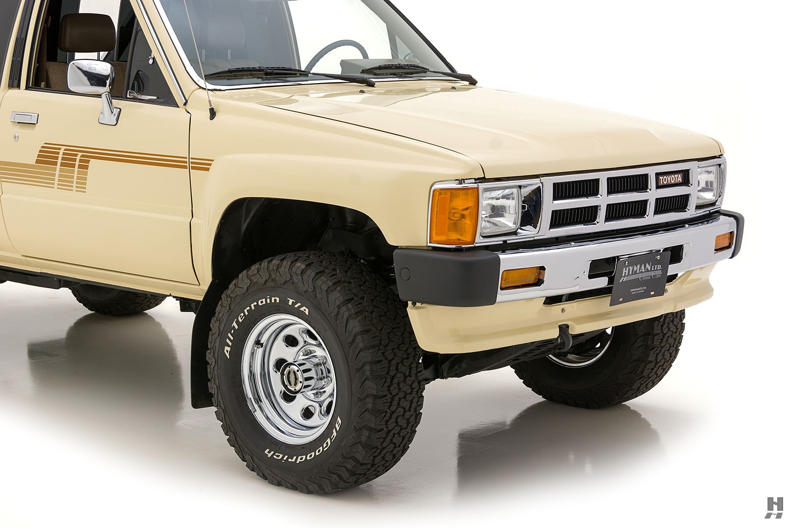 Conquer The Wilderness In This Indestructible, Fully-Restored 1986 Toyota Pickup