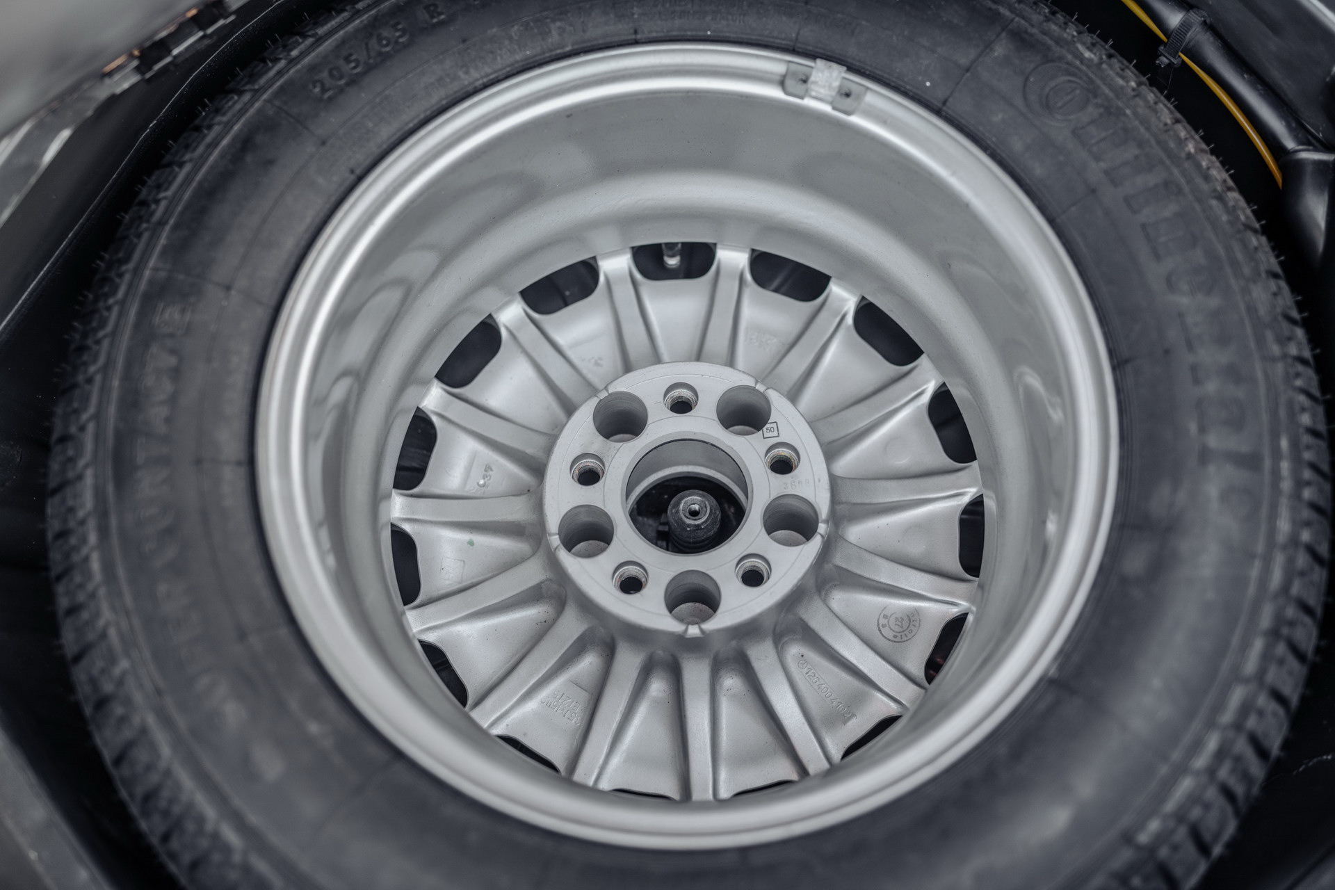 1989 Mercedes-Benz 560 SEC AMG 6.0 Widebody Is Bad To The Bone