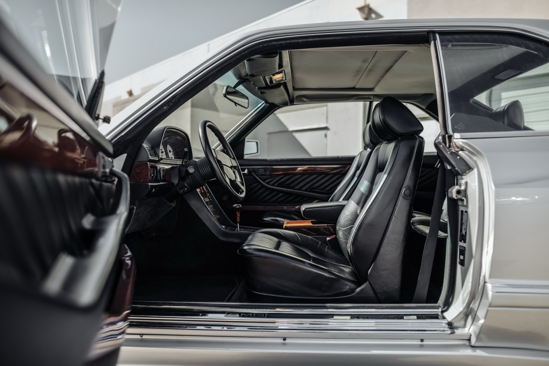 1989 Mercedes-Benz 560 SEC AMG 6.0 Widebody Is Bad To The Bone