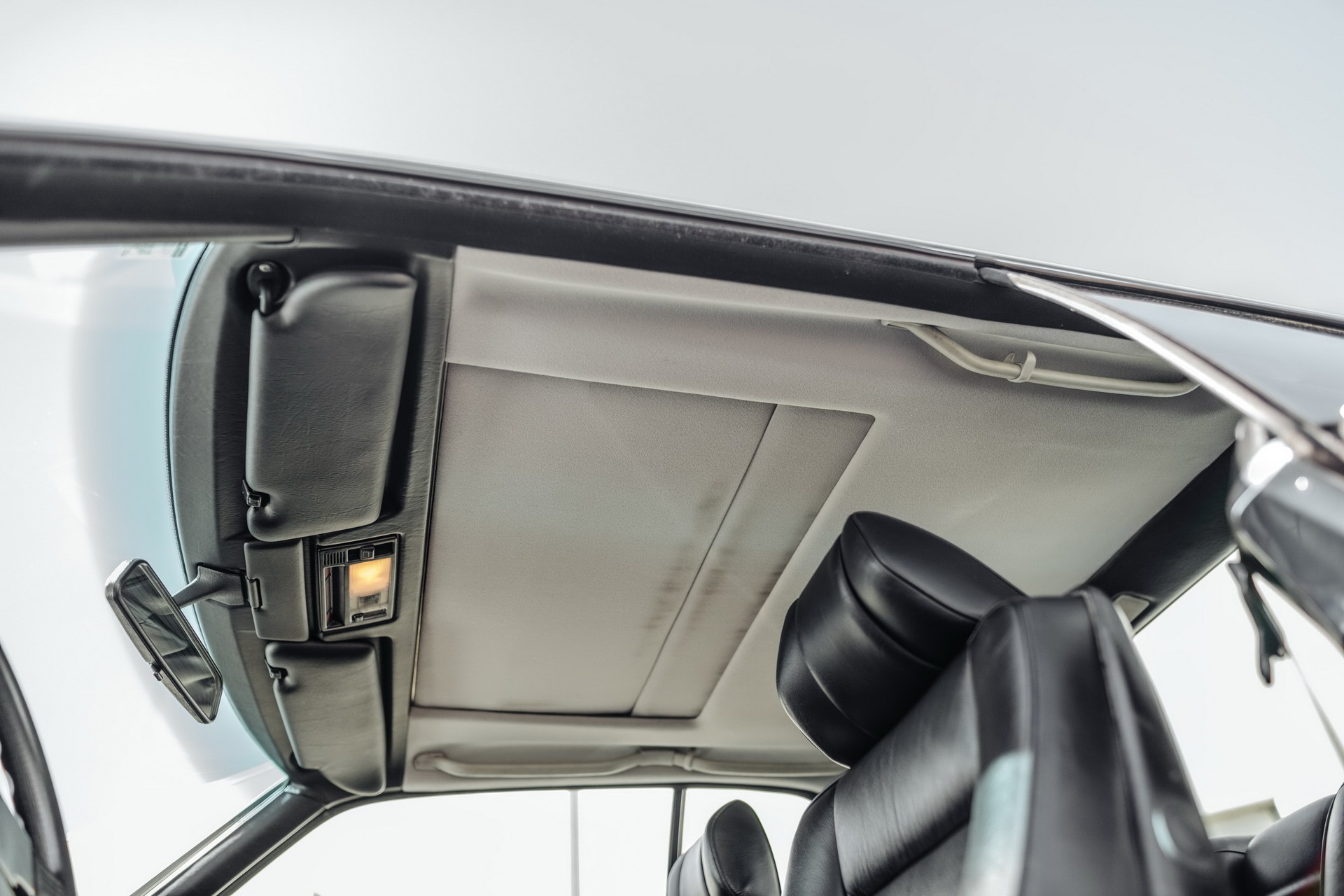 1989 Mercedes-Benz 560 SEC AMG 6.0 Widebody Is Bad To The Bone