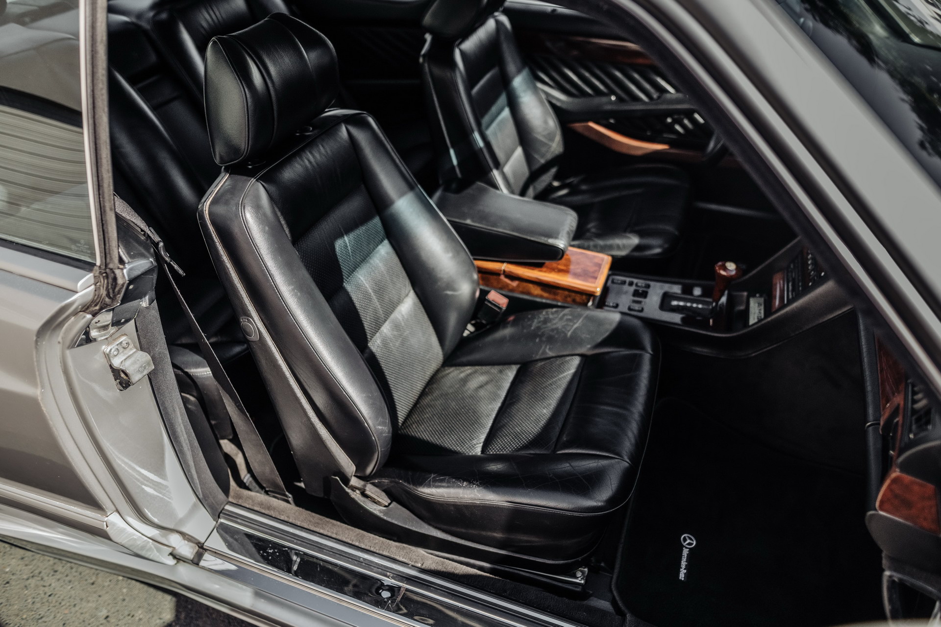 1989 Mercedes-Benz 560 SEC AMG 6.0 Widebody Is Bad To The Bone