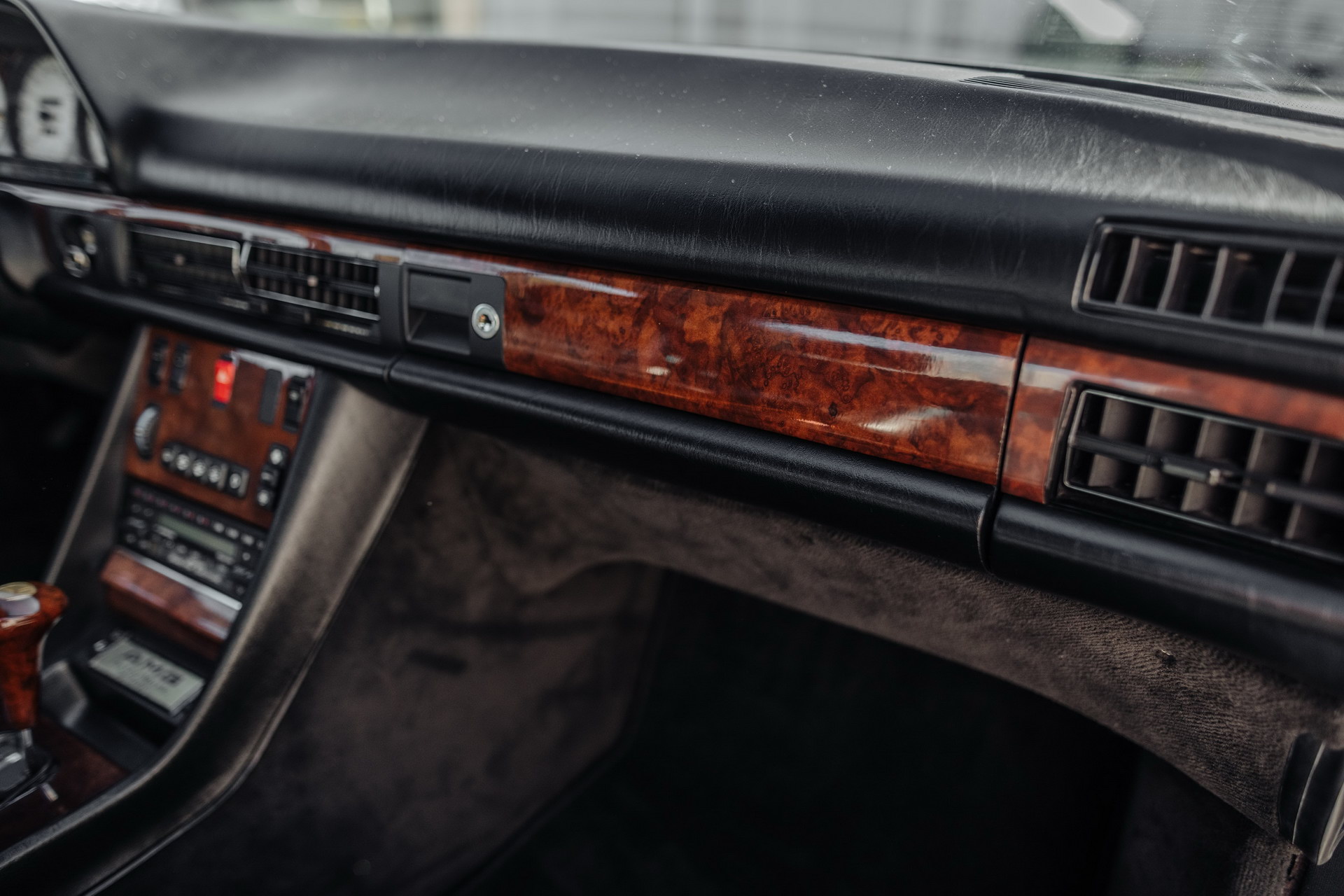 1989 Mercedes-Benz 560 SEC AMG 6.0 Widebody Is Bad To The Bone