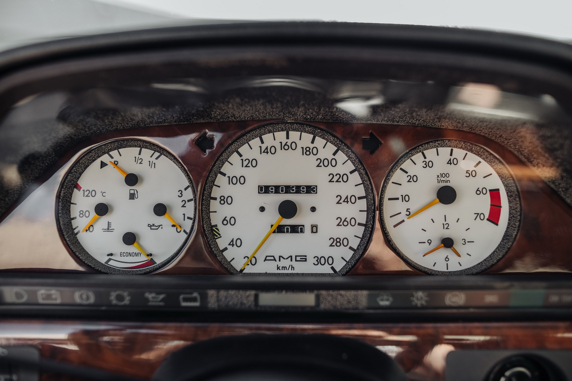 1989 Mercedes-Benz 560 SEC AMG 6.0 Widebody Is Bad To The Bone