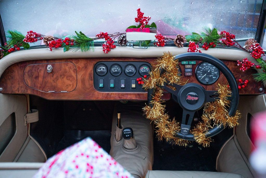Santa’s Sleigh Is A 1990 Morgan 4/4 And He’s Looking To Sell It