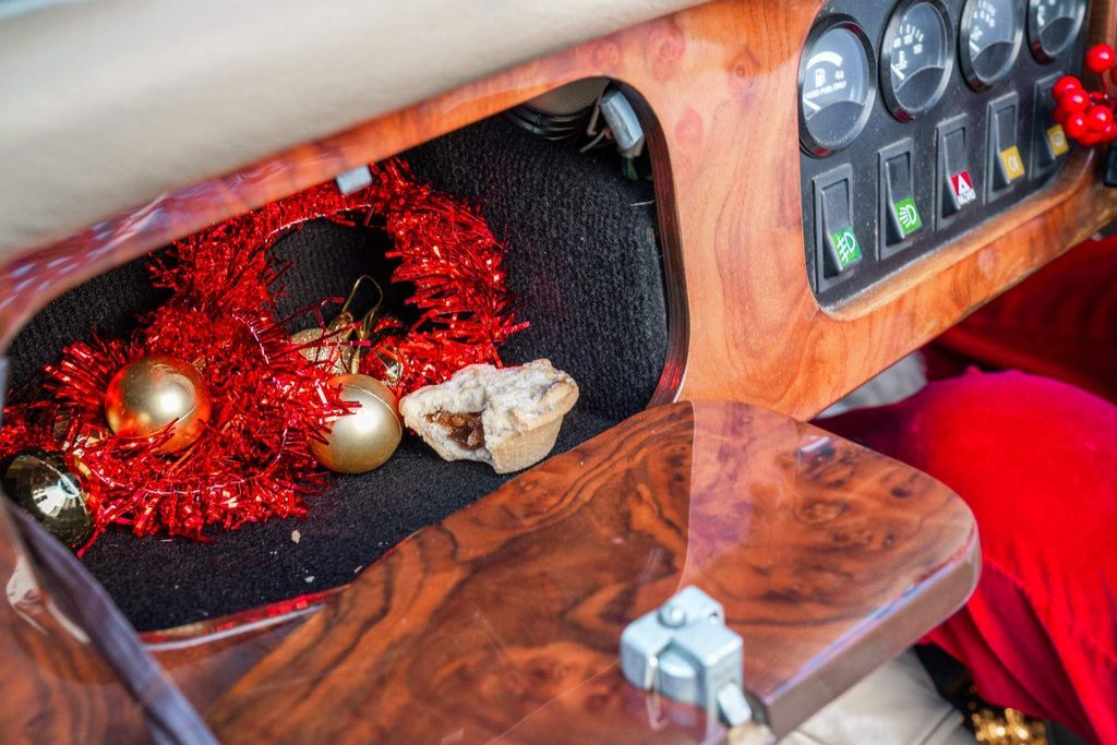 Santa’s Sleigh Is A 1990 Morgan 4/4 And He’s Looking To Sell It