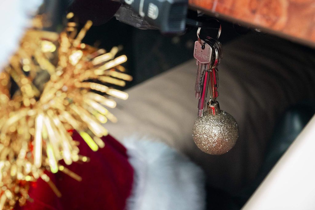 Santa’s Sleigh Is A 1990 Morgan 4/4 And He’s Looking To Sell It