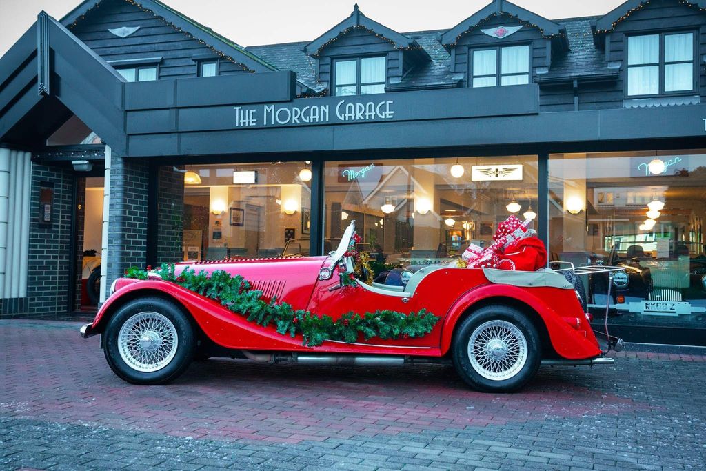 Santa’s Sleigh Is A 1990 Morgan 4/4 And He’s Looking To Sell It