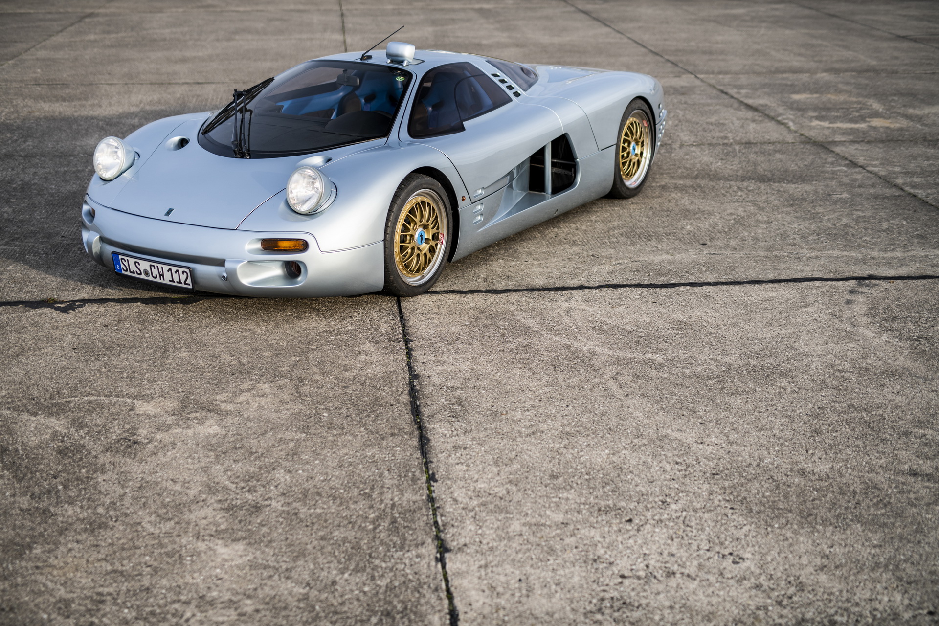 The One And Only Isdera Commendatore 112i Is Up For Grabs