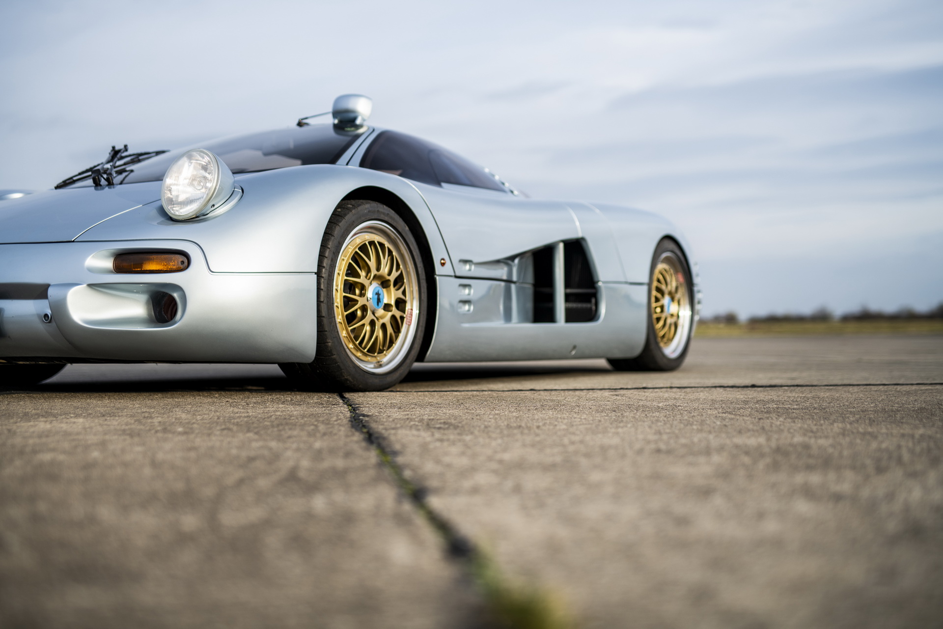 The One And Only Isdera Commendatore 112i Is Up For Grabs