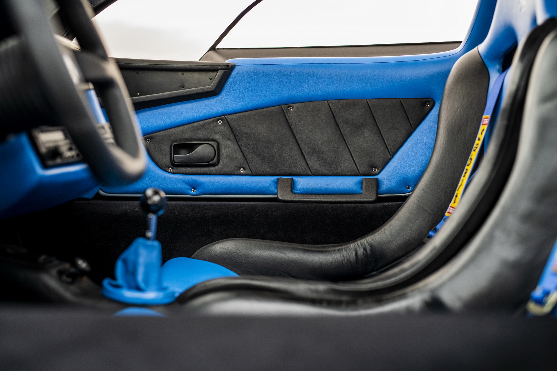 The One And Only Isdera Commendatore 112i Is Up For Grabs