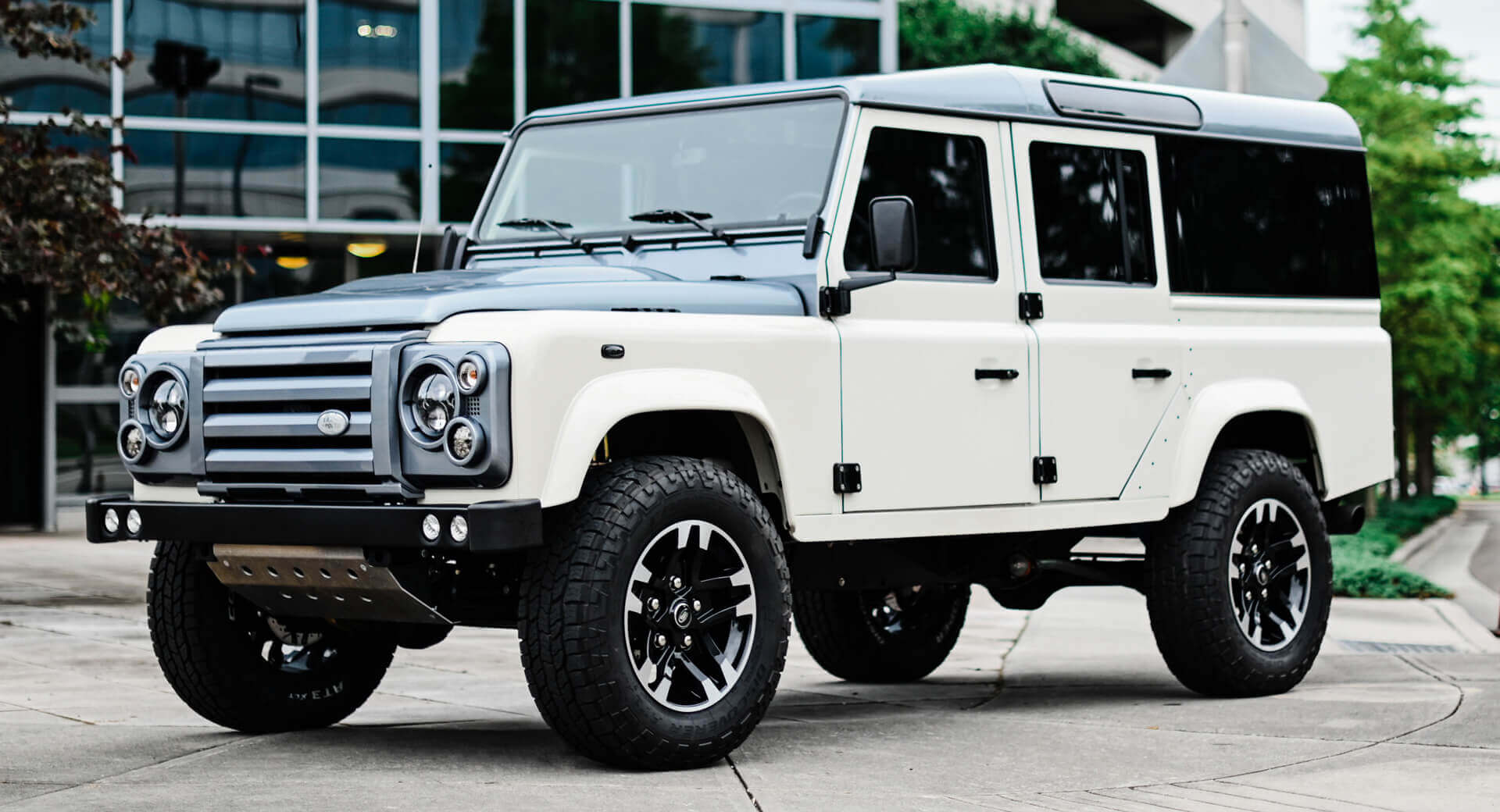1993 Land Rover Defender 110 Restomod Wants To Roll With The Big