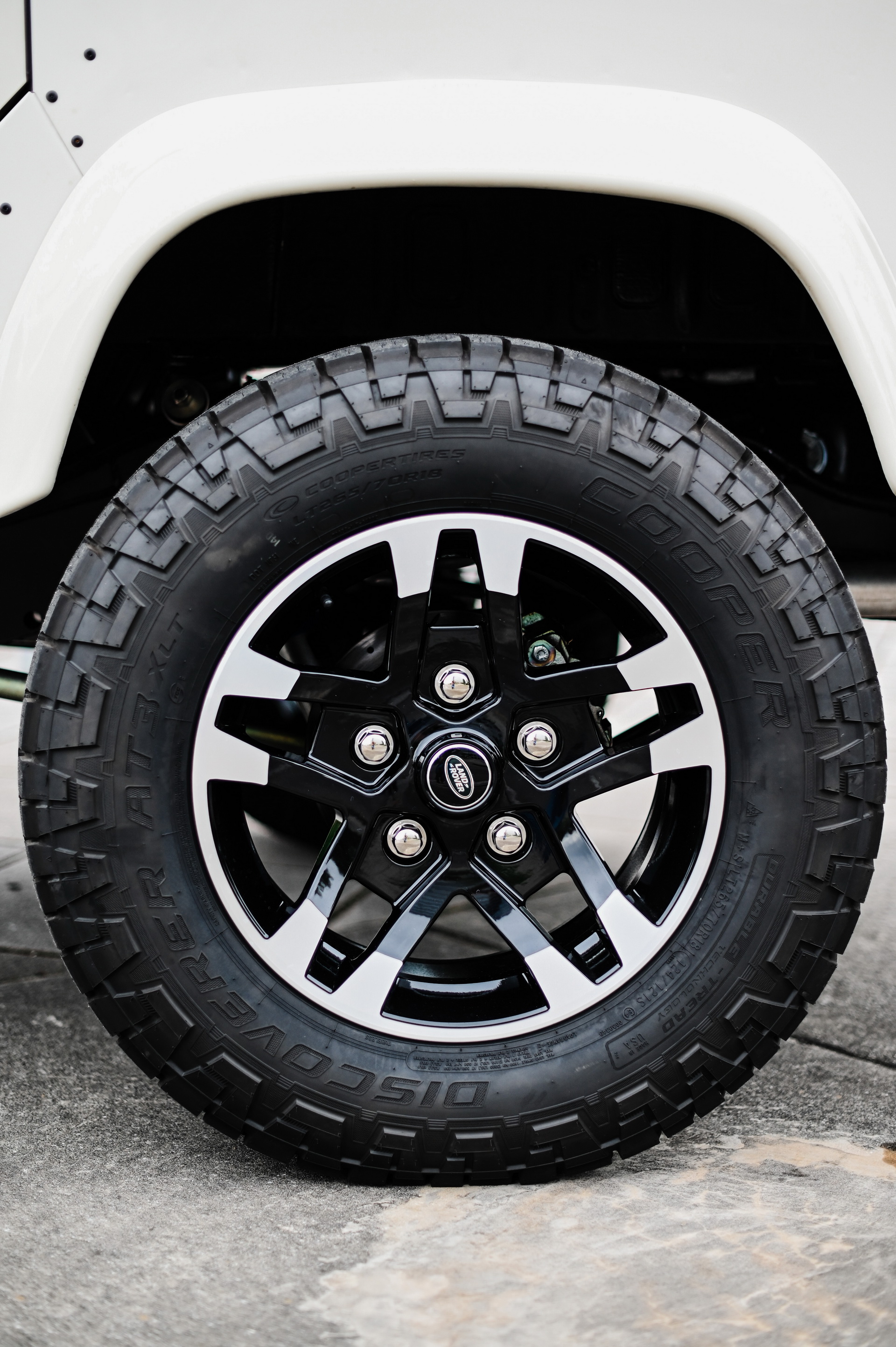 1993 Land Rover Defender 110 Restomod Wants To Roll With The Big Boys, Rocks A 600 HP 6.2L V8