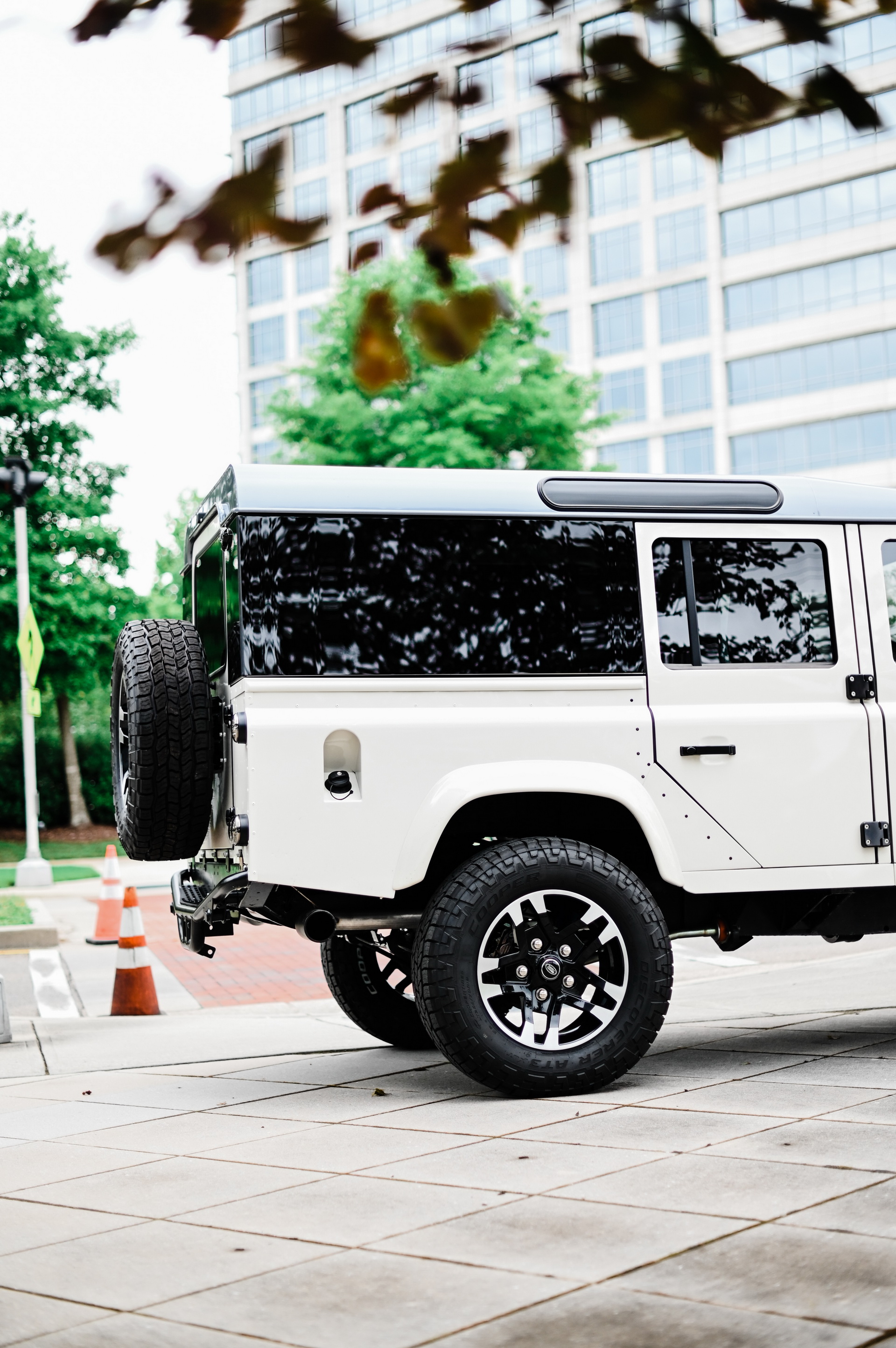 1993 Land Rover Defender 110 Restomod Wants To Roll With The Big Boys, Rocks A 600 HP 6.2L V8