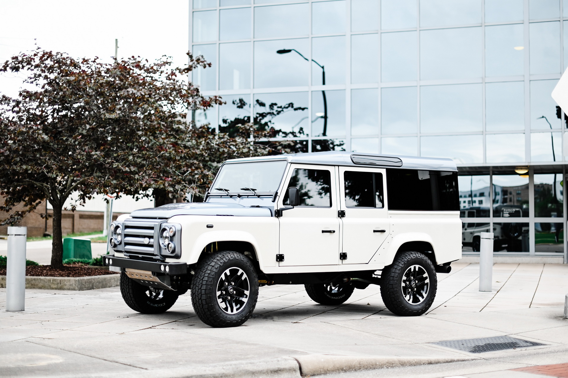 1993 Land Rover Defender 110 Restomod Wants To Roll With The Big Boys, Rocks A 600 HP 6.2L V8