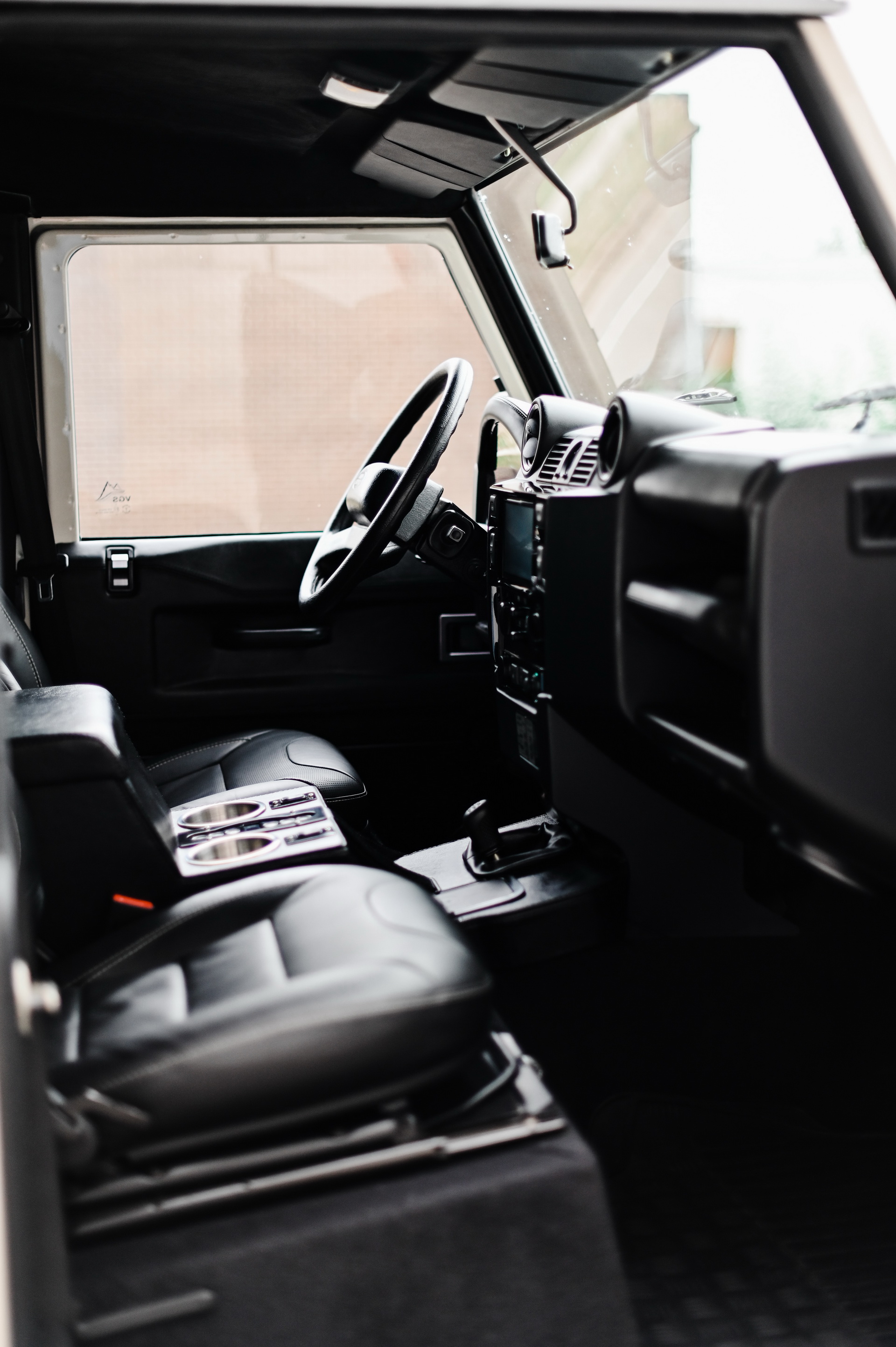 1993 Land Rover Defender 110 Restomod Wants To Roll With The Big Boys, Rocks A 600 HP 6.2L V8