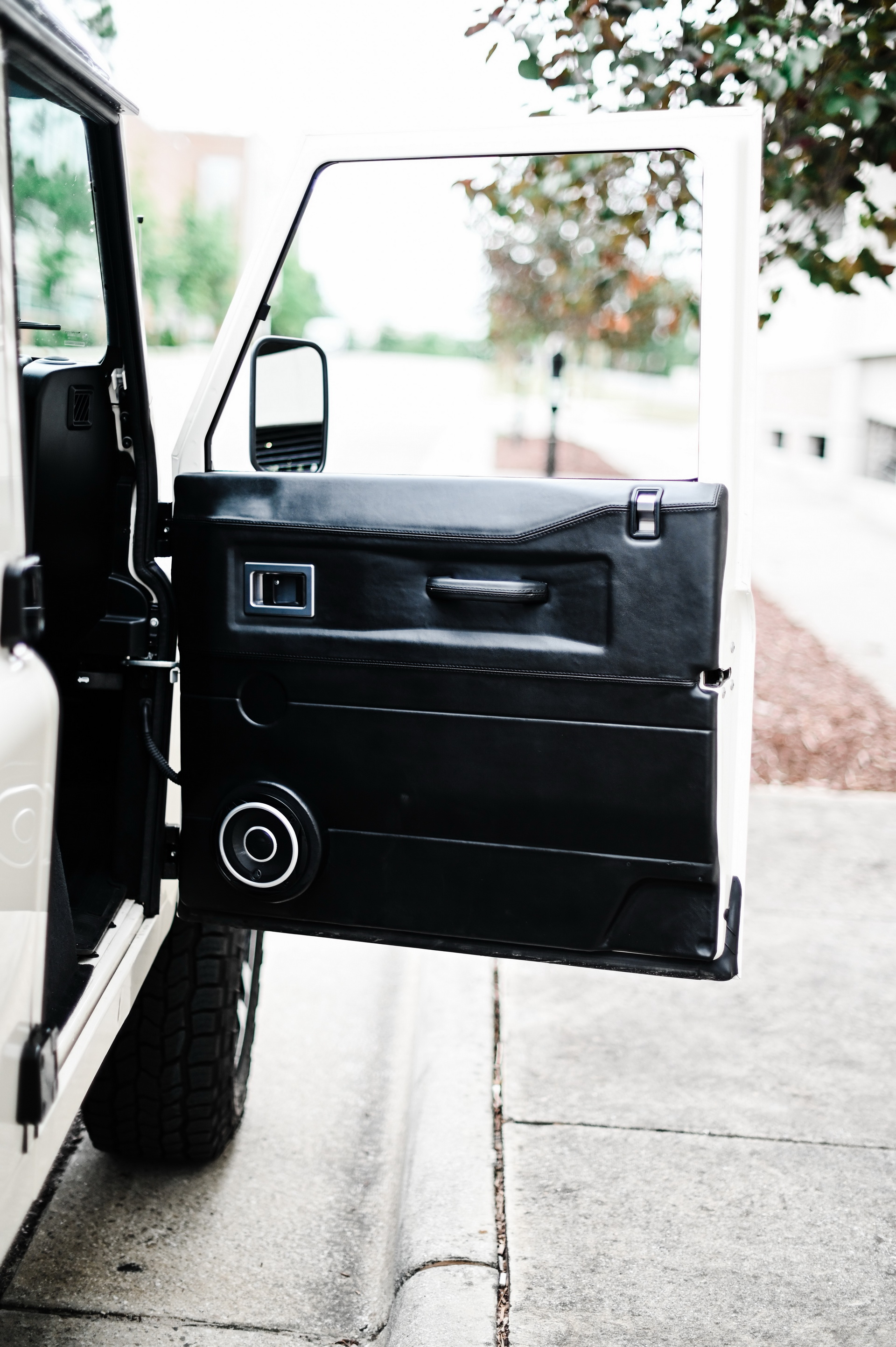 1993 Land Rover Defender 110 Restomod Wants To Roll With The Big Boys, Rocks A 600 HP 6.2L V8