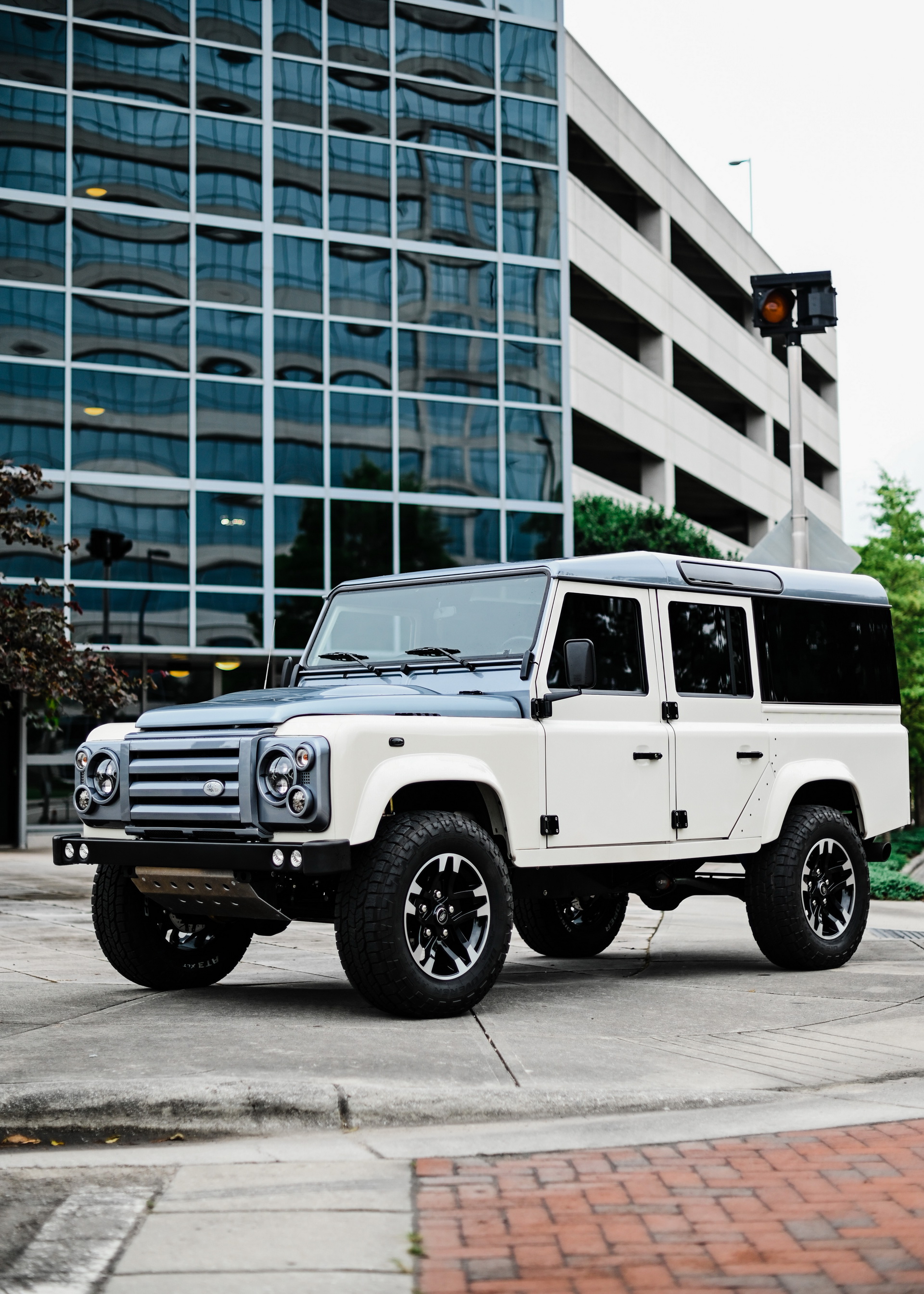 1993 Land Rover Defender 110 Restomod Wants To Roll With The Big Boys, Rocks A 600 HP 6.2L V8