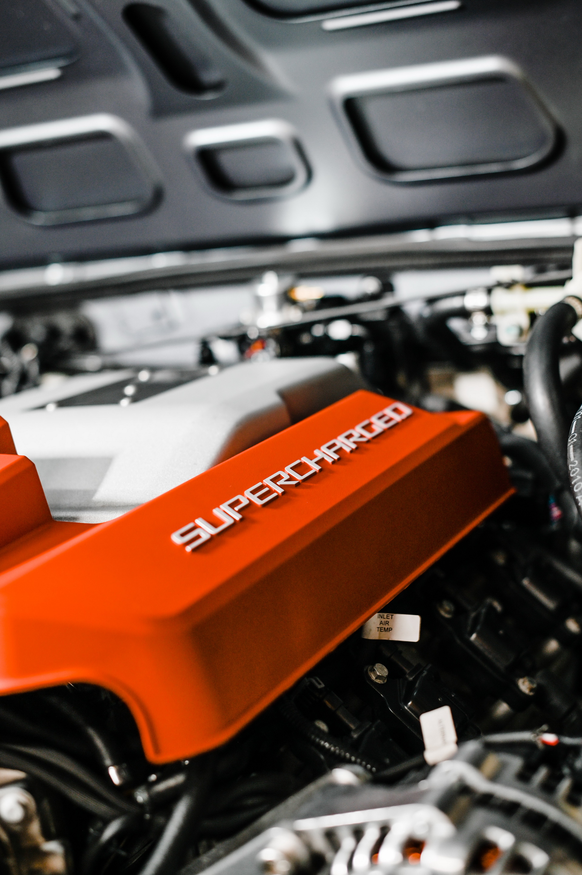 1993 Land Rover Defender 110 Restomod Wants To Roll With The Big Boys, Rocks A 600 HP 6.2L V8