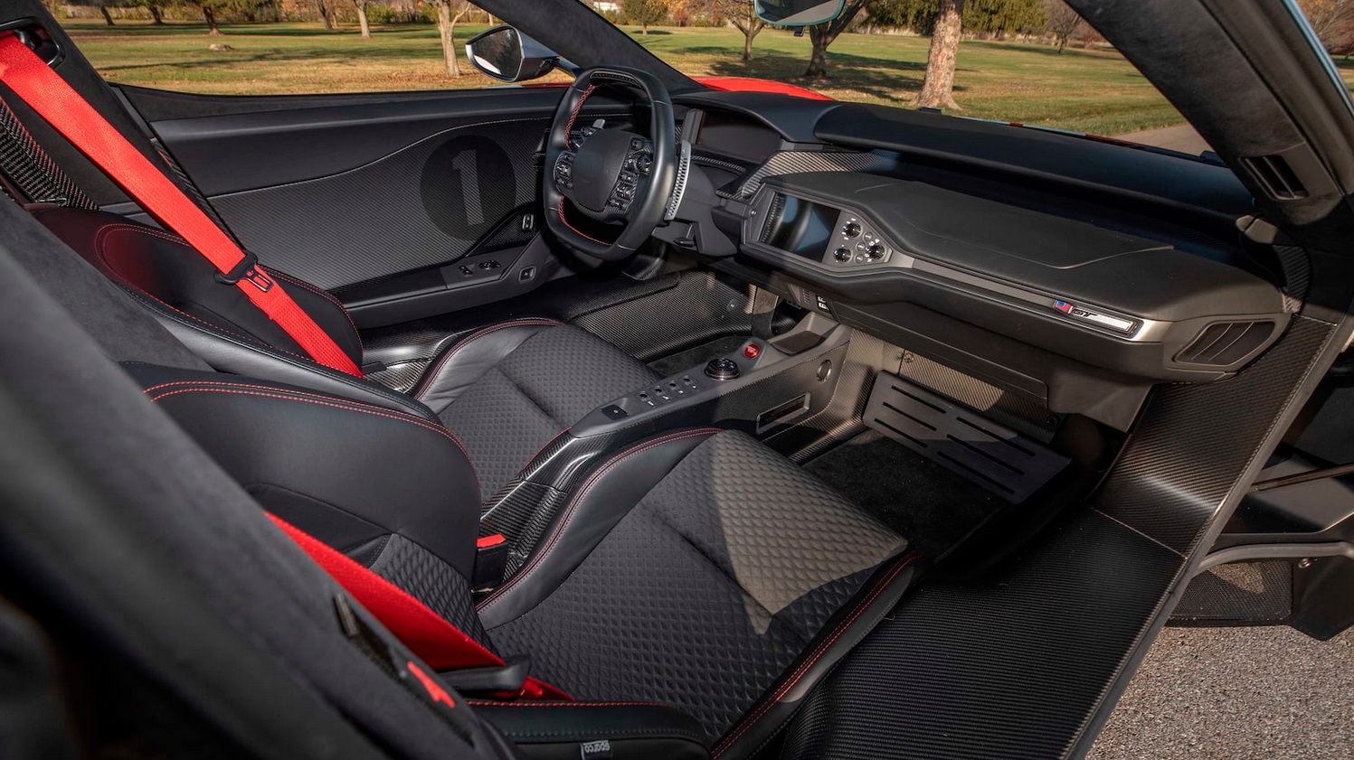 Come On, Someone Must Be Interested In A Low-Mileage Ford GT ’67 Heritage Edition