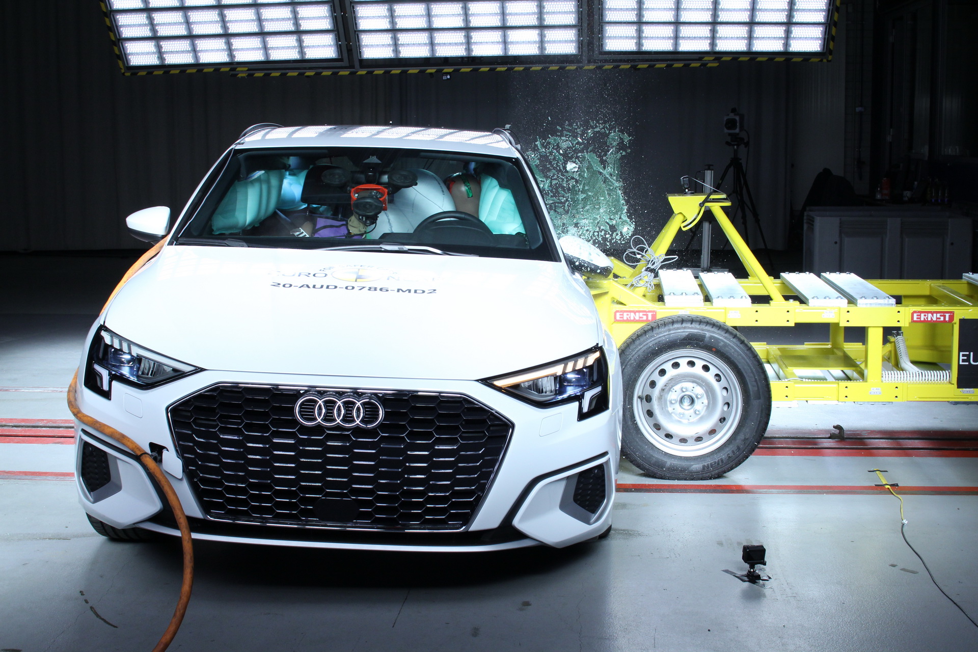 Euro NCAP Crash Tests The New Land Rover Defender, Honda e And Five Other Vehicles