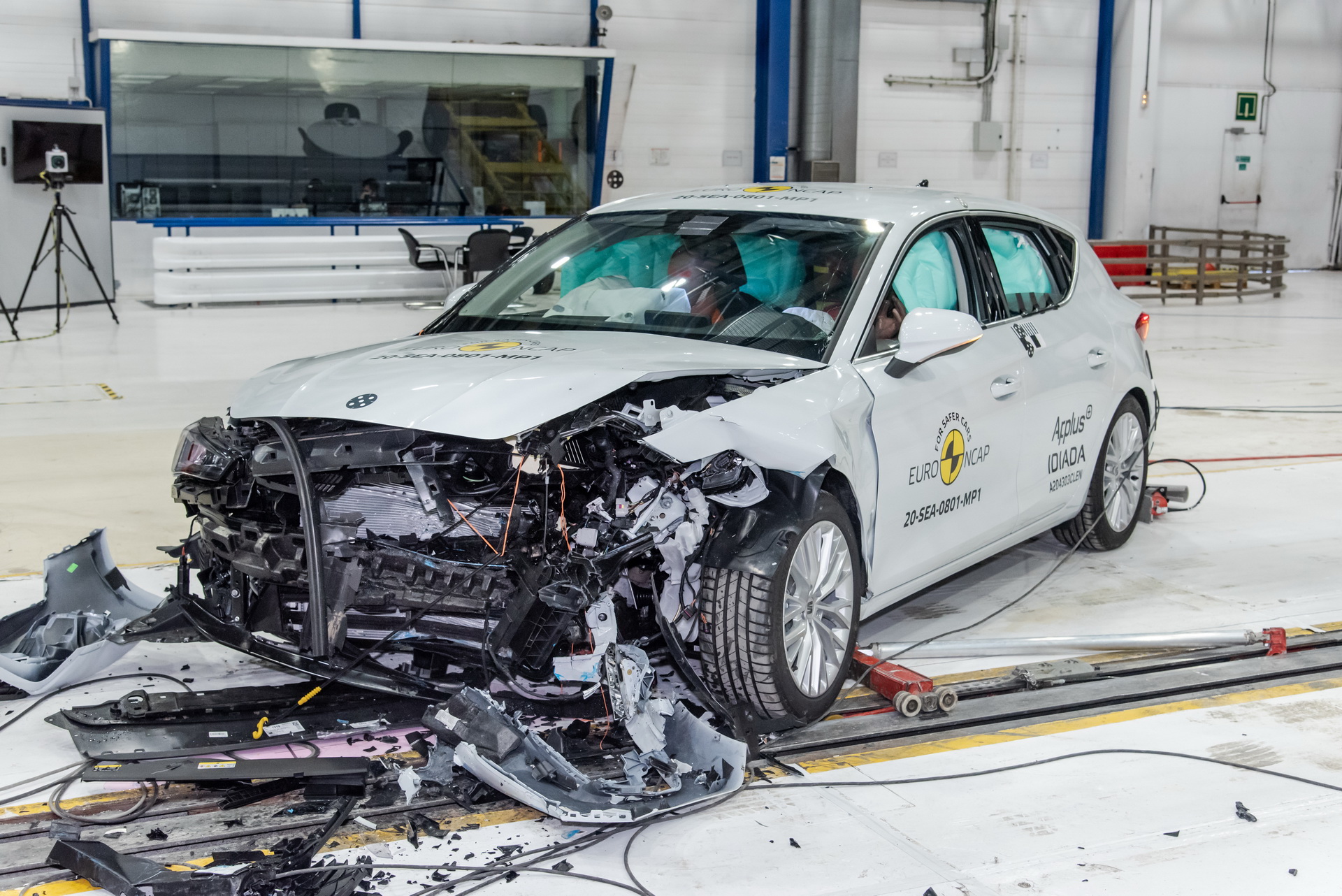 Euro NCAP Crash Tests The New Land Rover Defender, Honda e And Five Other Vehicles