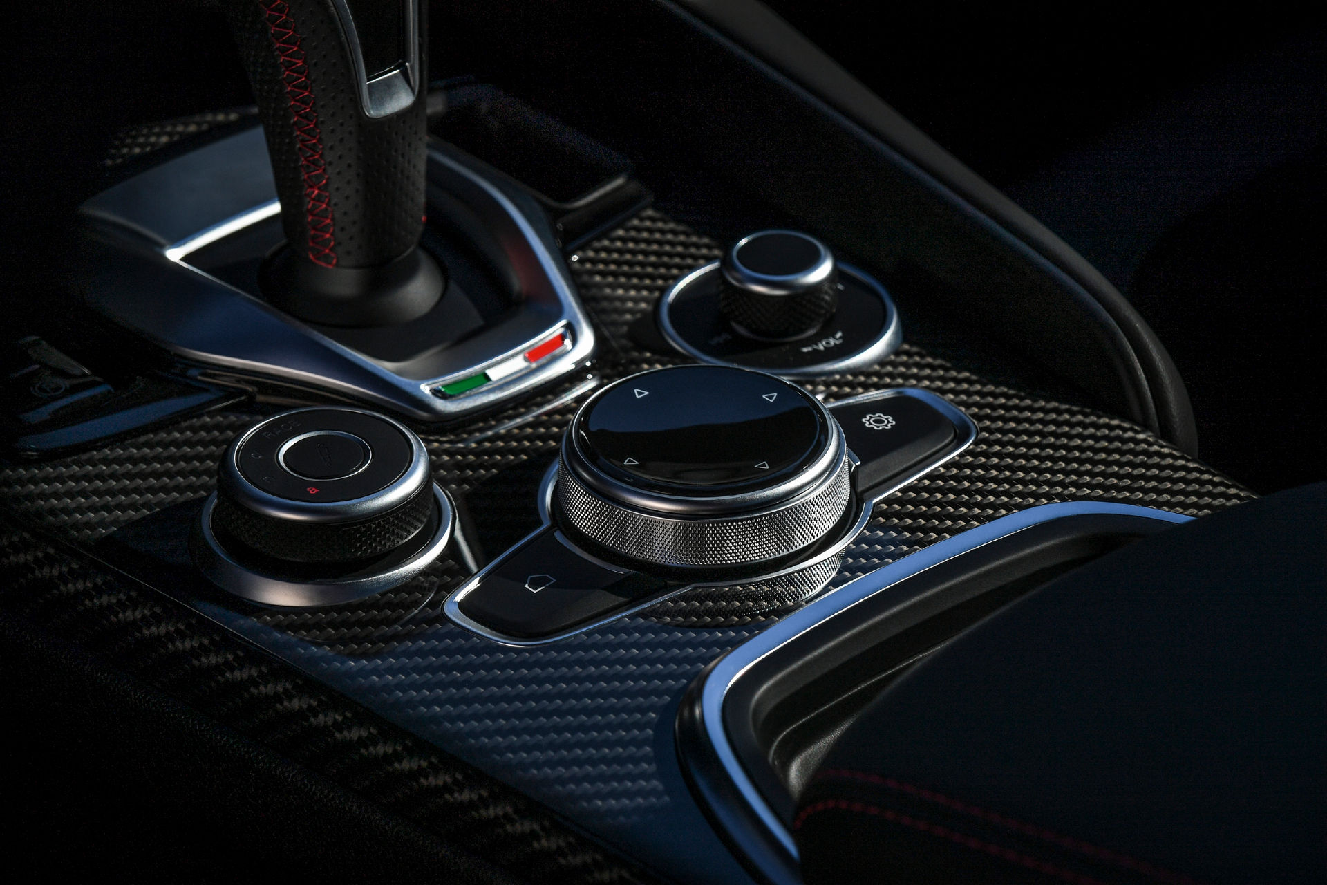 Alfa Romeo Simplifies America’s Giulia And Stelvio Ranges For 2021