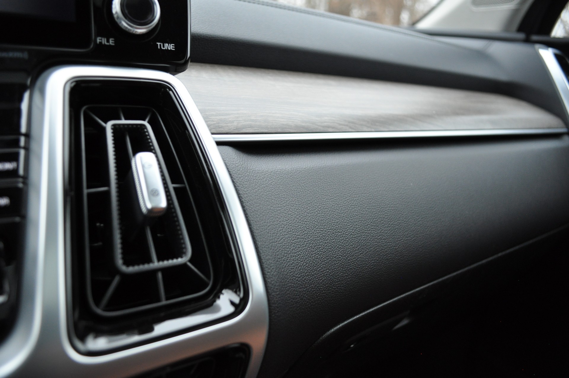 Driven: 2021 Kia Sorento Combines Space With Extra Pace