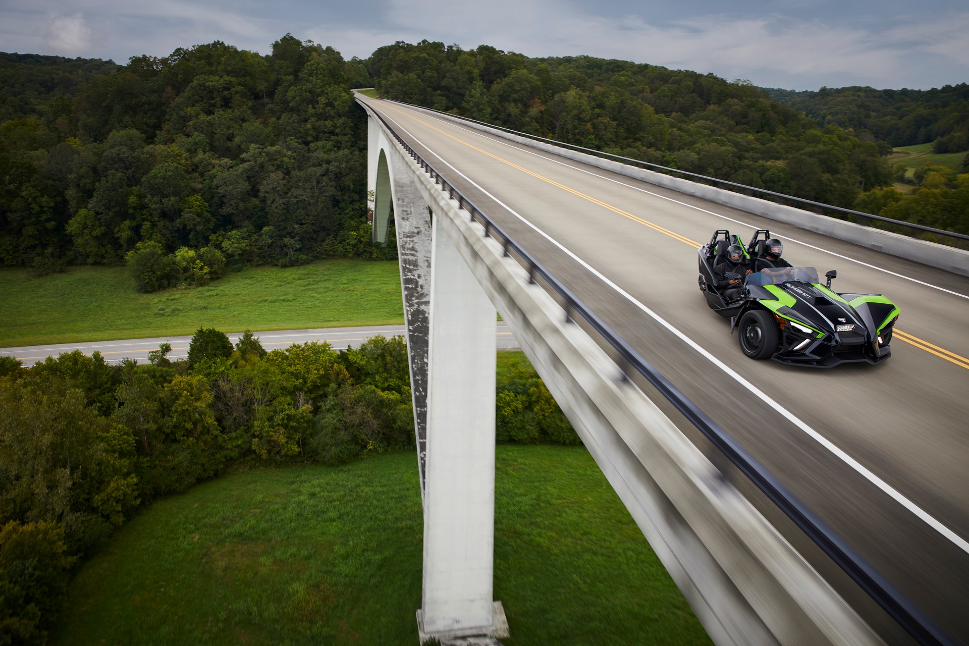 2021 Polaris Slingshot Gains New Base Model And Improved AutoDrive Gearbox