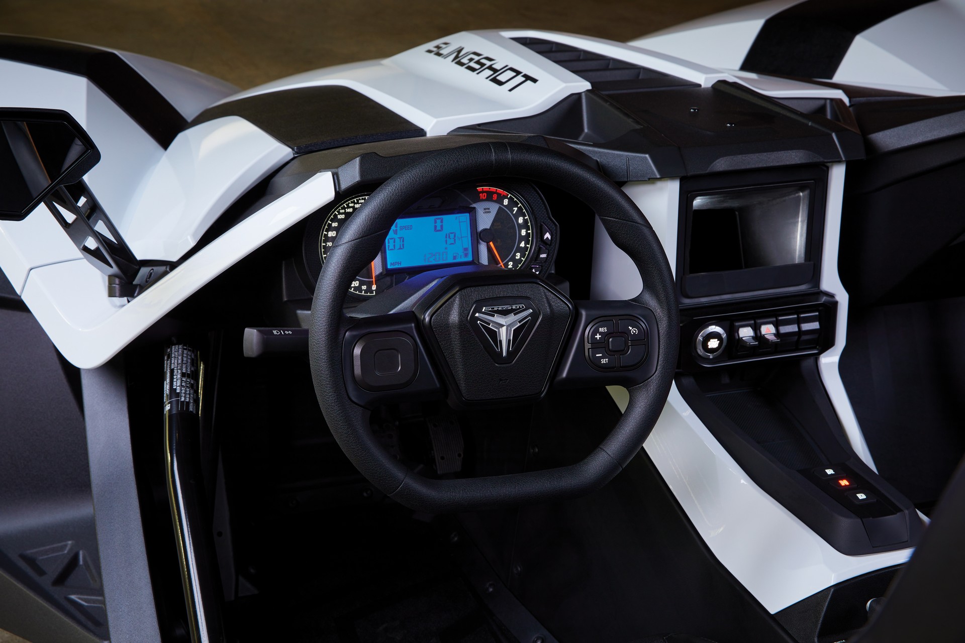 2021 Polaris Slingshot Gains New Base Model And Improved AutoDrive Gearbox