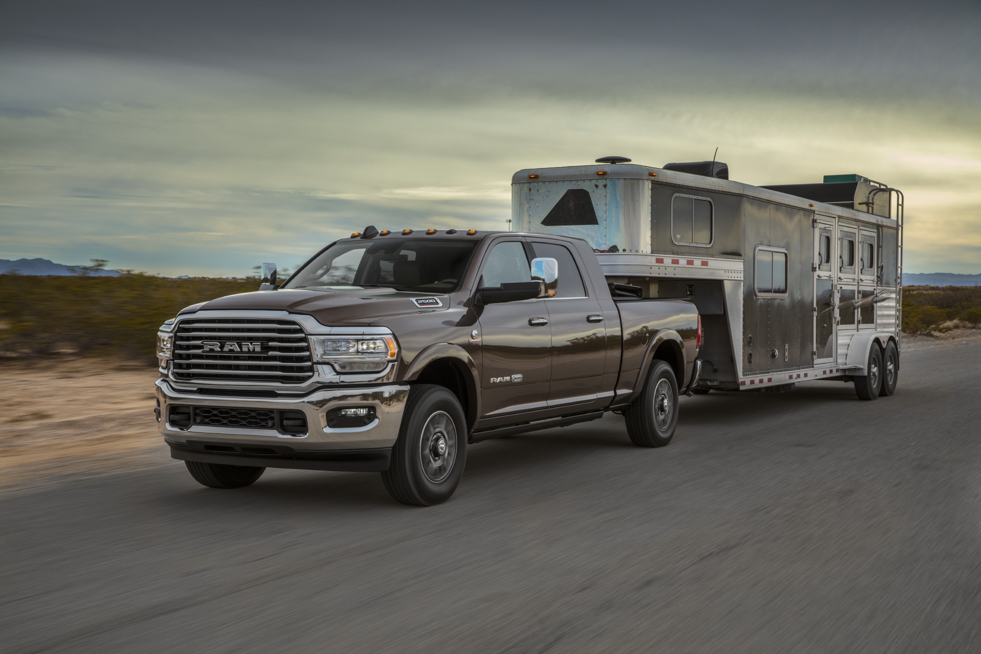 2021 RAM Heavy Duty Returns With Colossal 1,075 lb-ft Of Torque, 37,100-lbs Towing Capacity