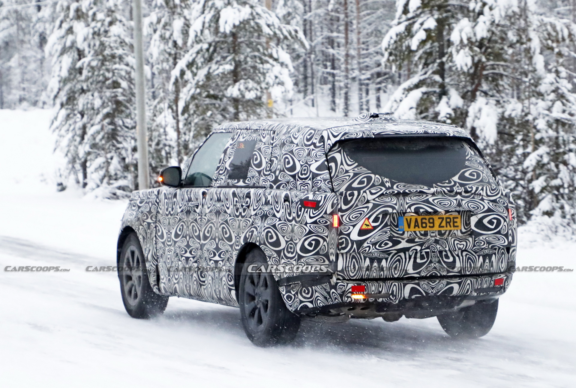 Next-Gen 2022 Range Rover Caught Winter Testing