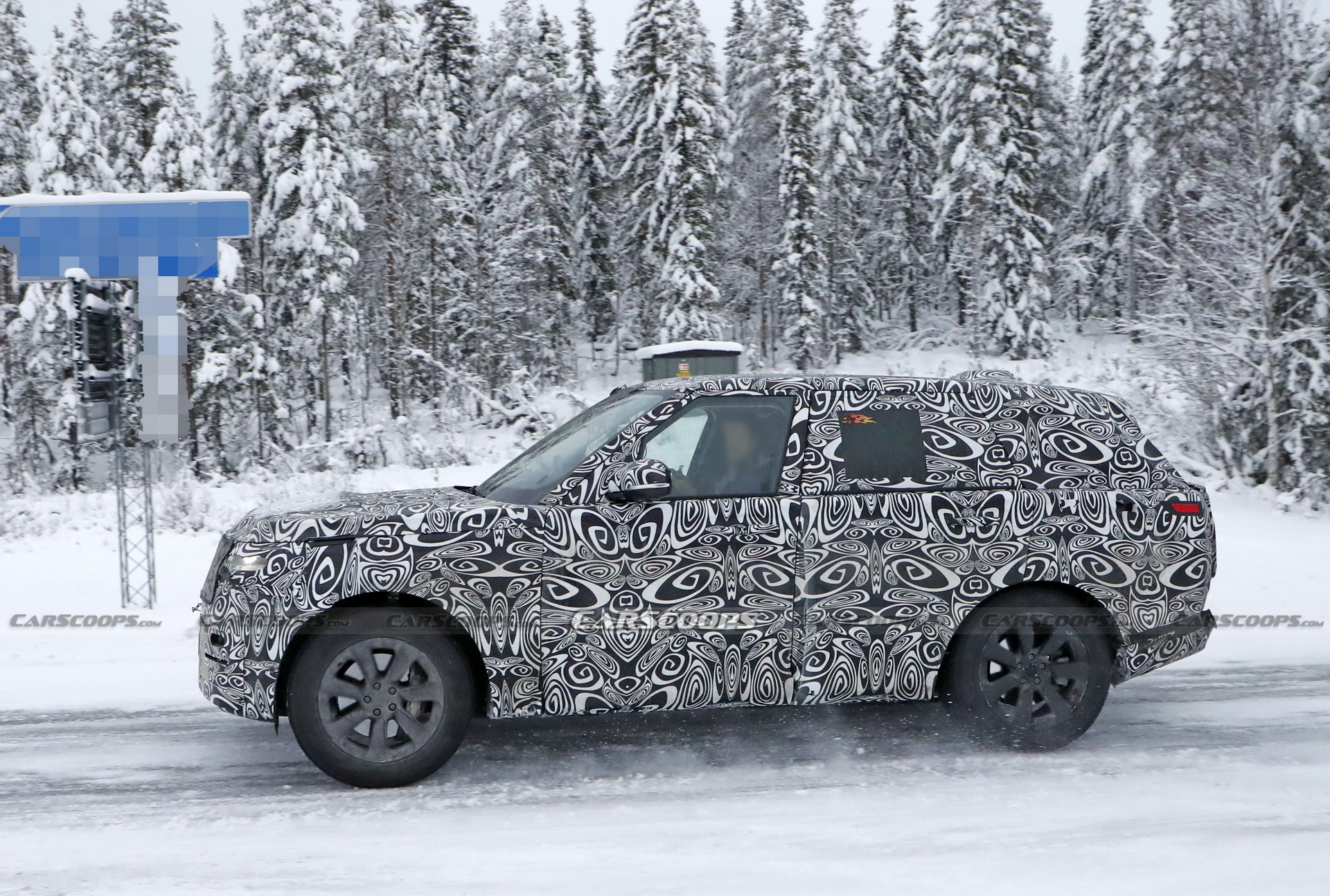 Next-Gen 2022 Range Rover Caught Winter Testing