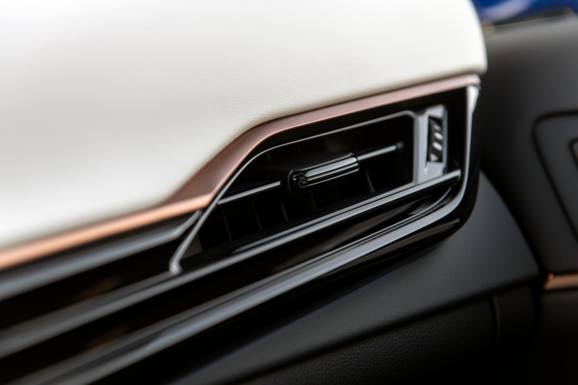 2021 Toyota Mirai Starts At $49,500 And Offers Up To 402 Miles Of Range