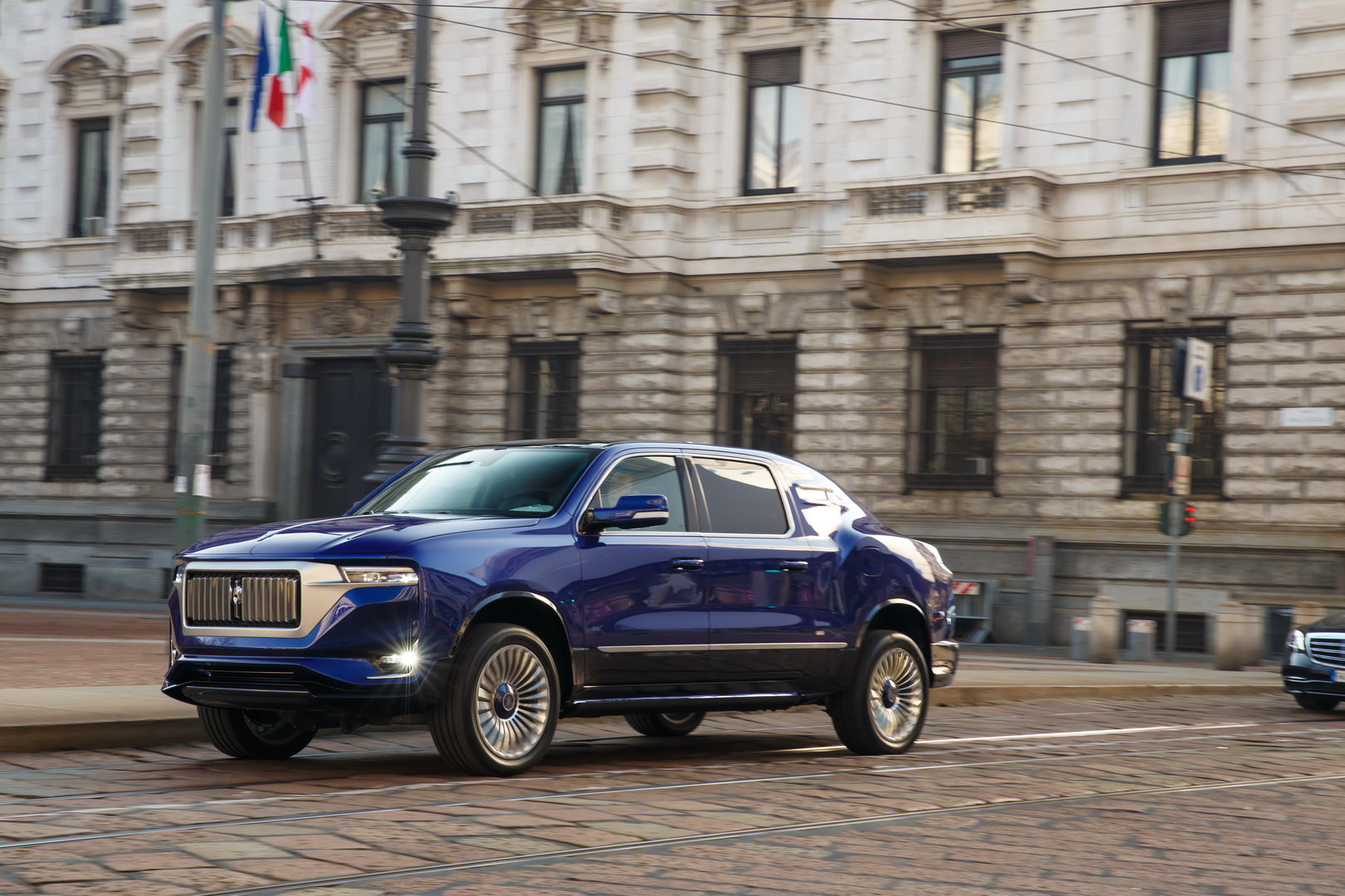 2022 Aznom Palladium Updated With Twin-Turbo 6.4-Liter Hemi V8 And 850 HP