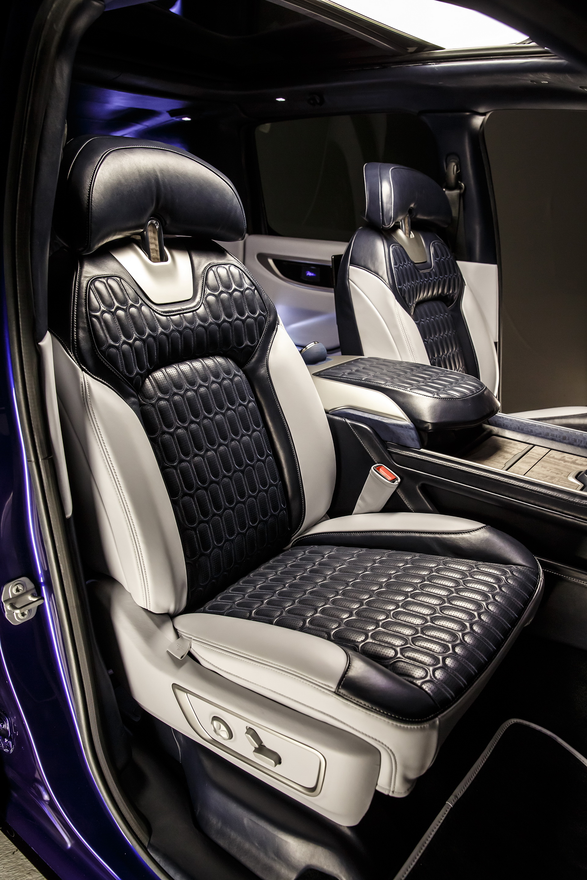 2022 Aznom Palladium Updated With Twin-Turbo 6.4-Liter Hemi V8 And 850 HP