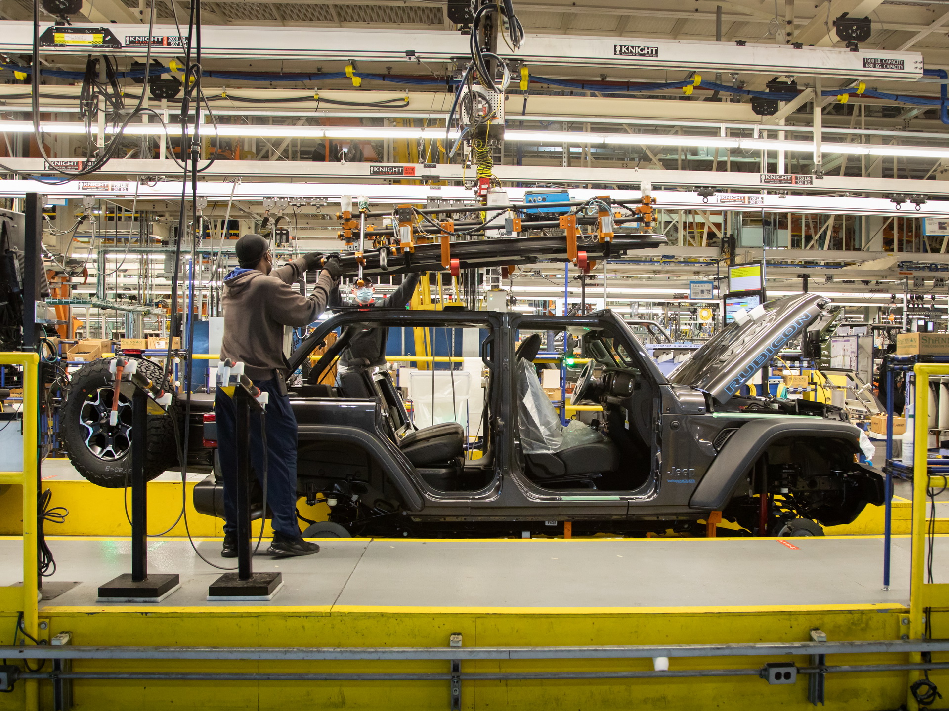 2021 Jeep Wrangler 4xe Plug-in Hybrid Enters Production In Ohio
