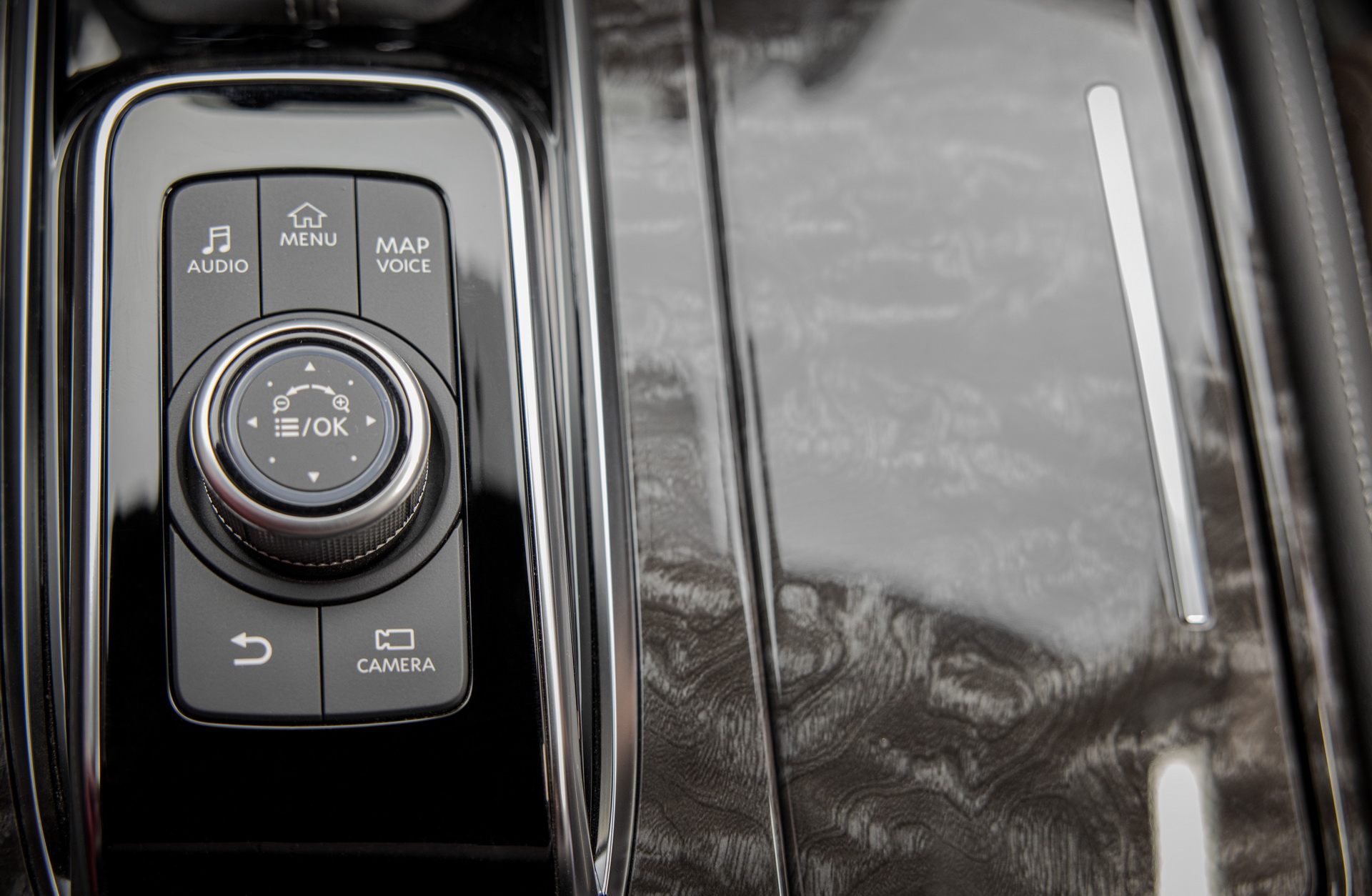 2021 Nissan Armada Goes On The Offensive With Rugged Styling And New Safety Gear