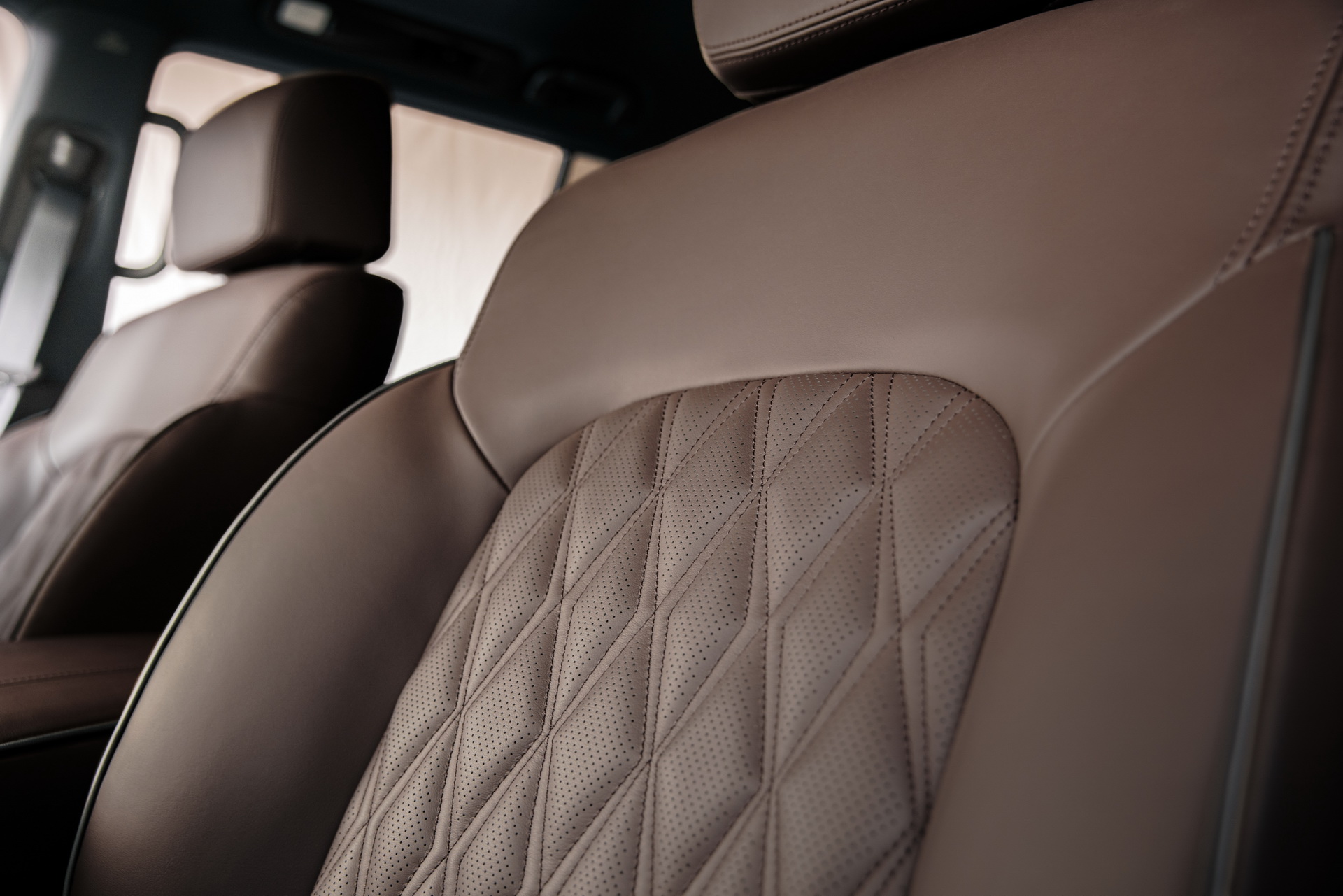 2021 Nissan Armada Goes On The Offensive With Rugged Styling And New Safety Gear