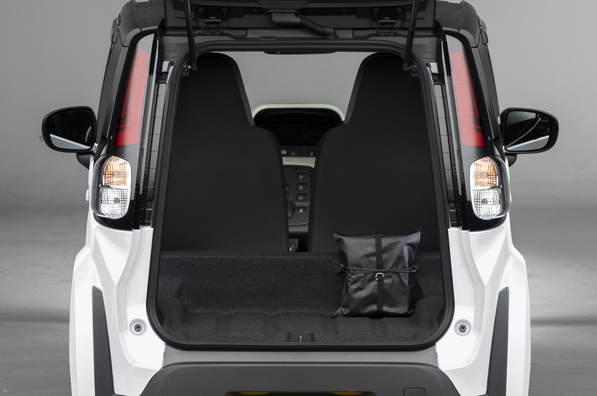 2021 Toyota C+pod Is A Tiny EV With Plastic Body Panels