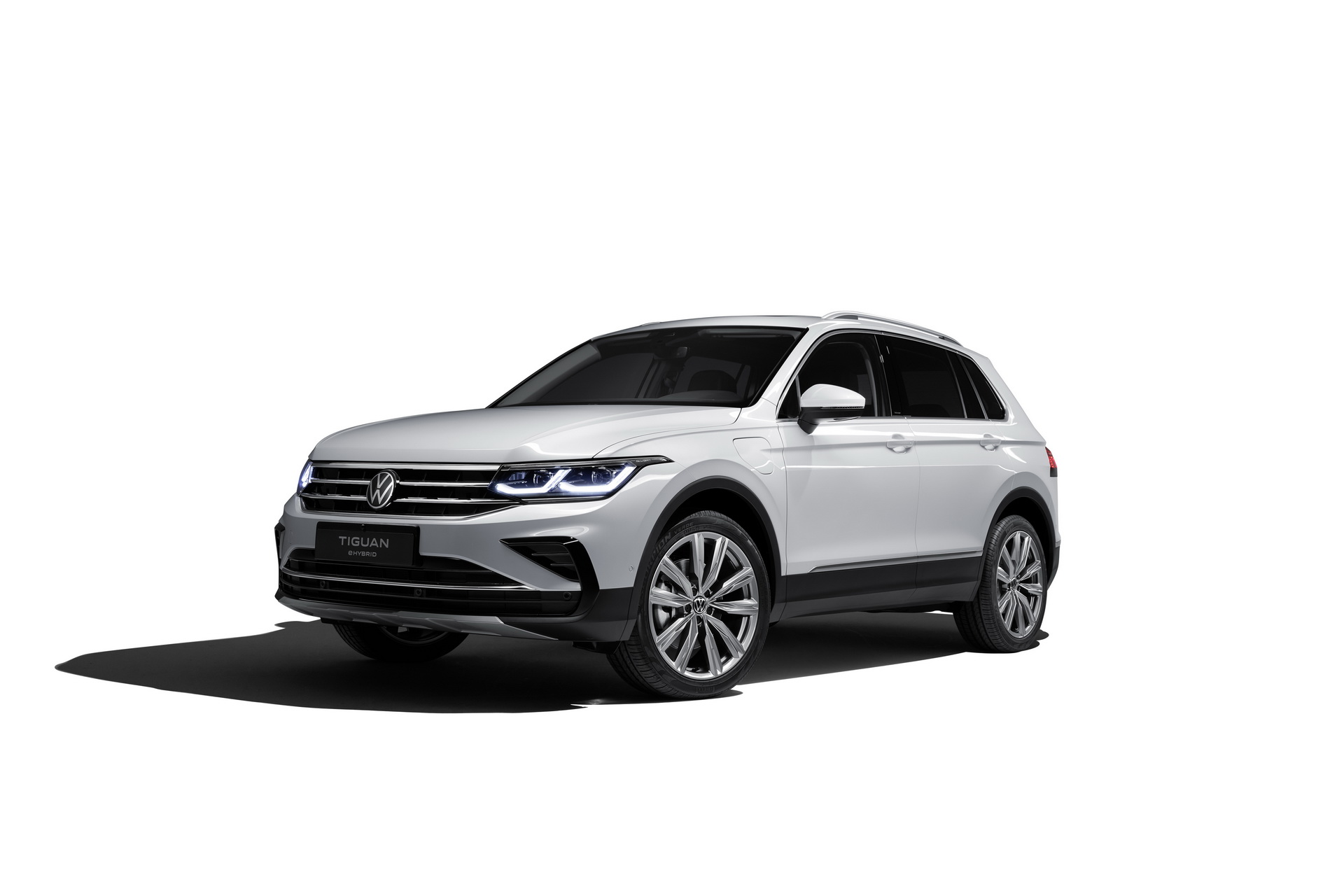 2021 Tiguan eHybrid Detailed As VW Commences Pre-Sales In Europe