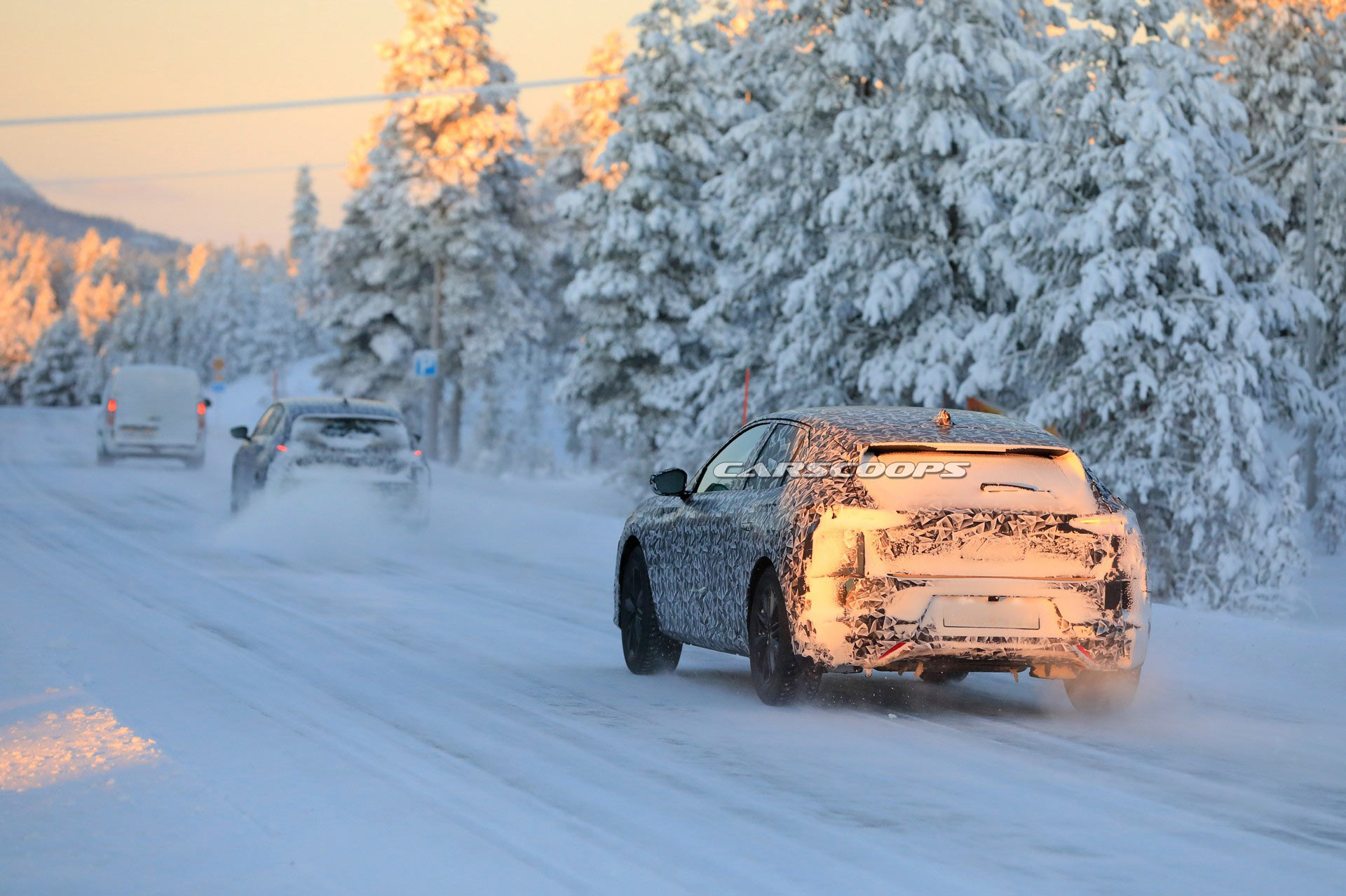 2022 DS 4 Spied As Company Confirms Initial Specs, Including 222 HP Plug-In Hybrid Variant