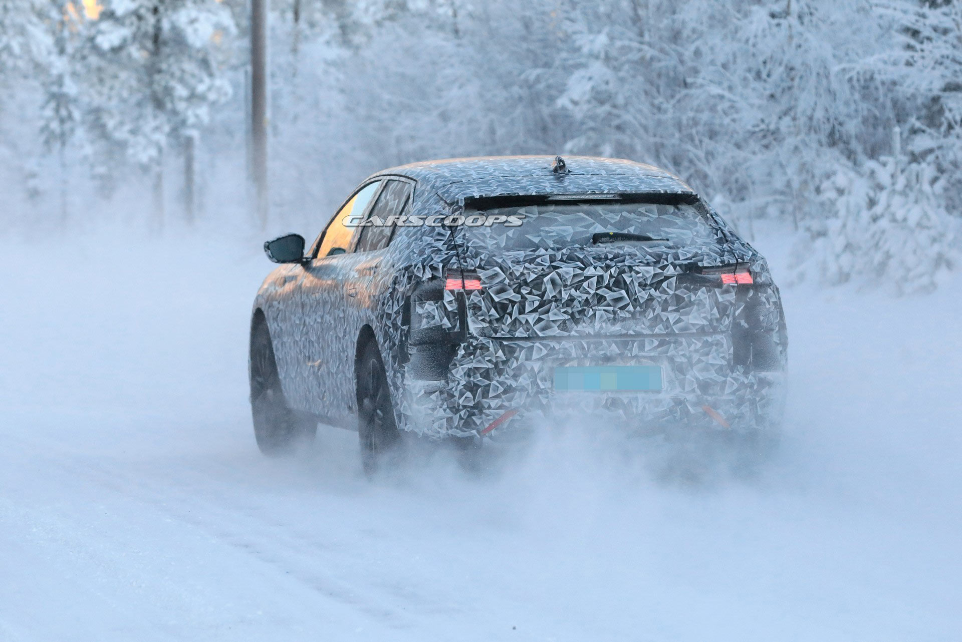 2022 DS 4 Spied As Company Confirms Initial Specs, Including 222 HP Plug-In Hybrid Variant