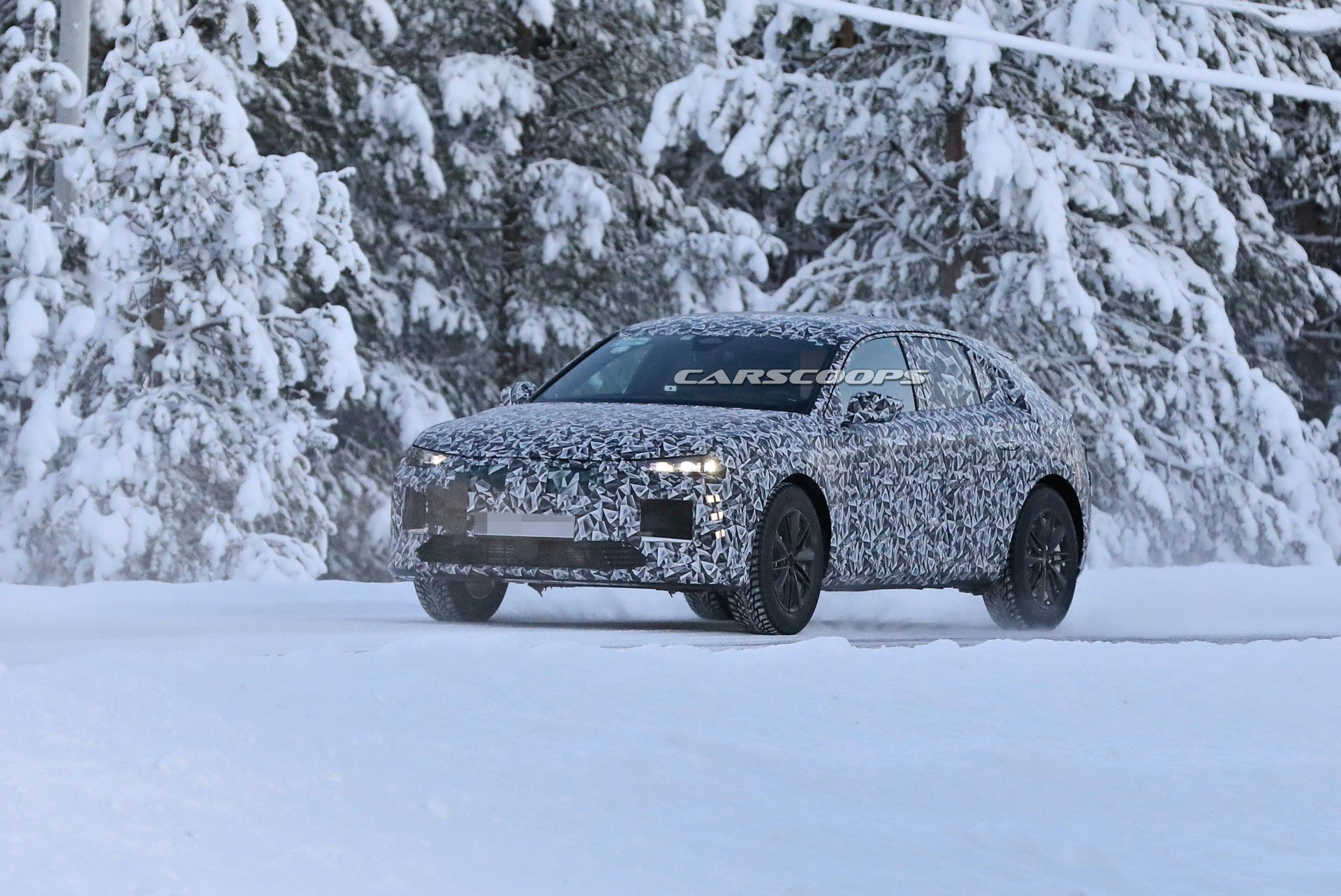 2022 DS 4 Spied As Company Confirms Initial Specs, Including 222 HP Plug-In Hybrid Variant