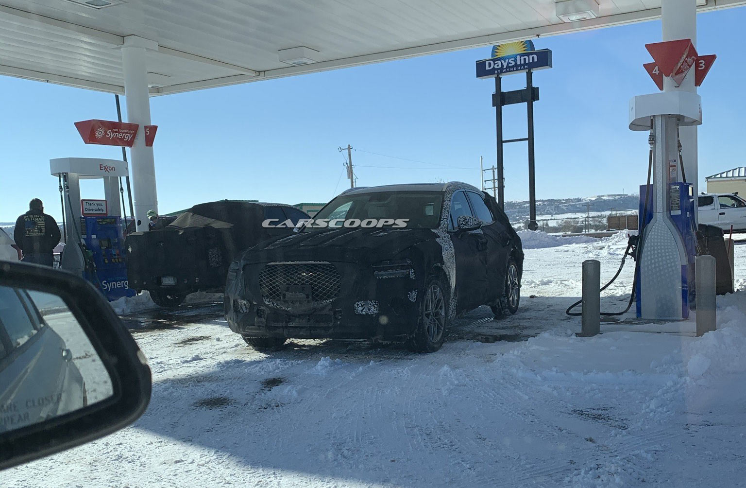 U Spy The 2022 Hyundai Santa Cruz And Genesis GV70