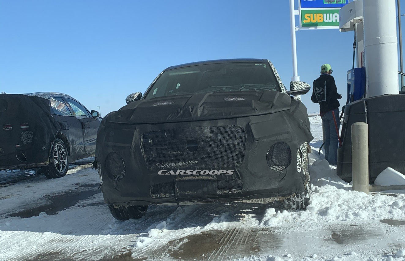 U Spy The 2022 Hyundai Santa Cruz And Genesis GV70