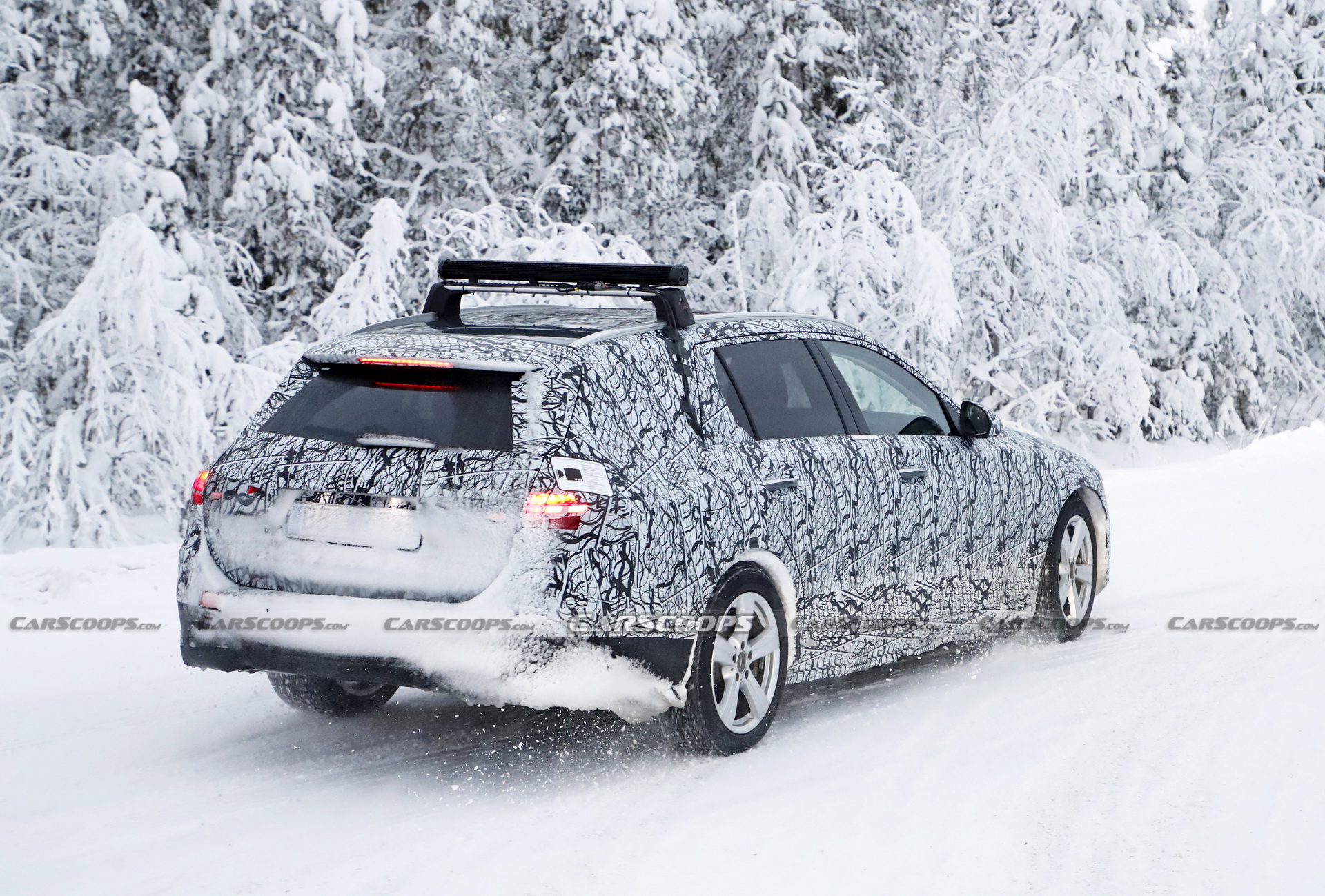 2022 Mercedes-Benz C-Class Estate Aims To Woo Families With Its Tech