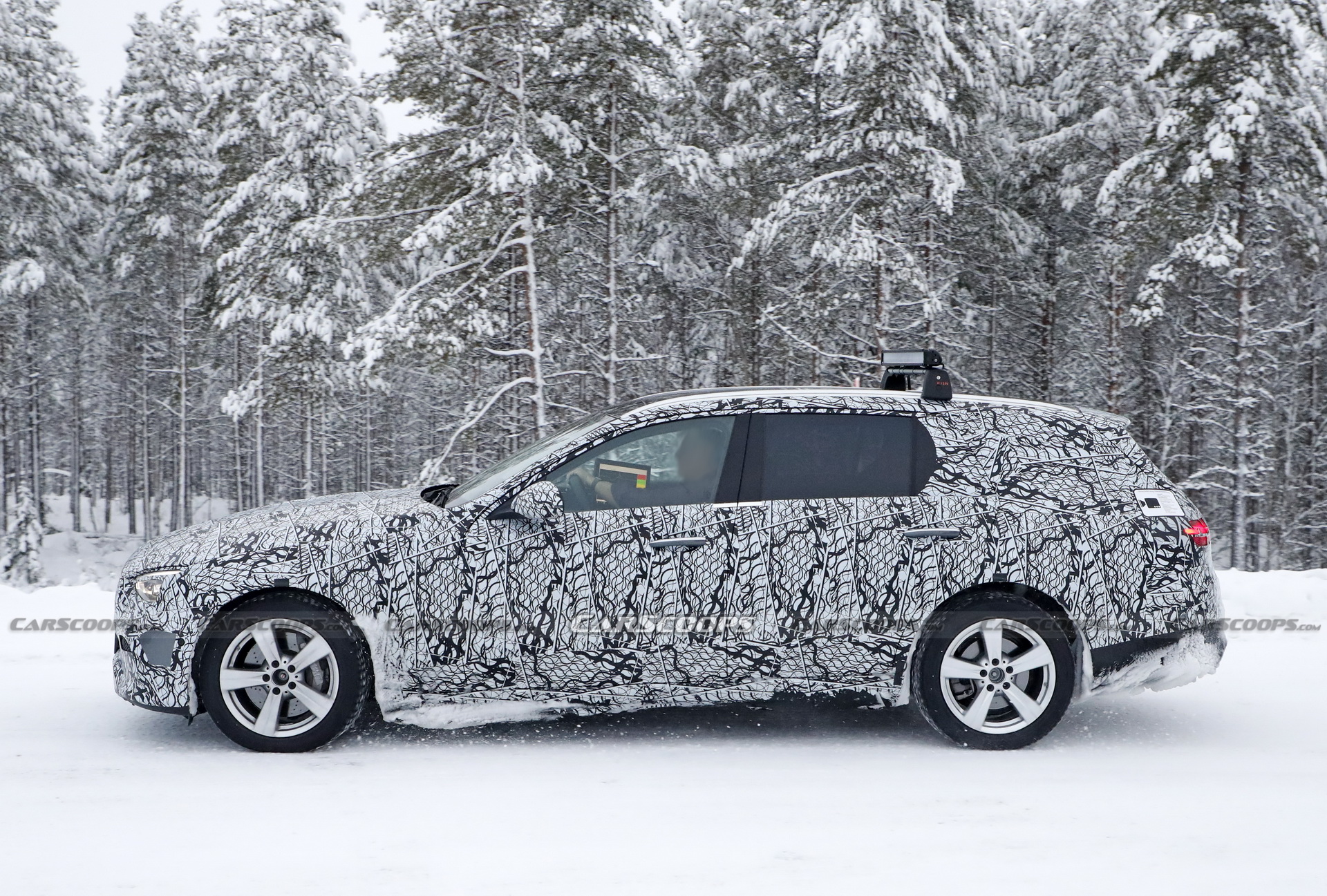 2022 Mercedes-Benz C-Class Estate Aims To Woo Families With Its Tech