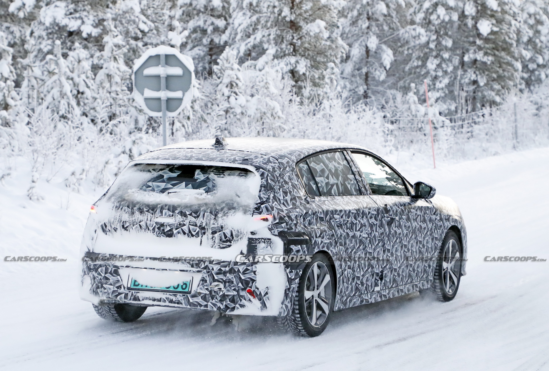 All-New 2021 Peugeot 308 Wants To Give Golf And Co. A Hard Time