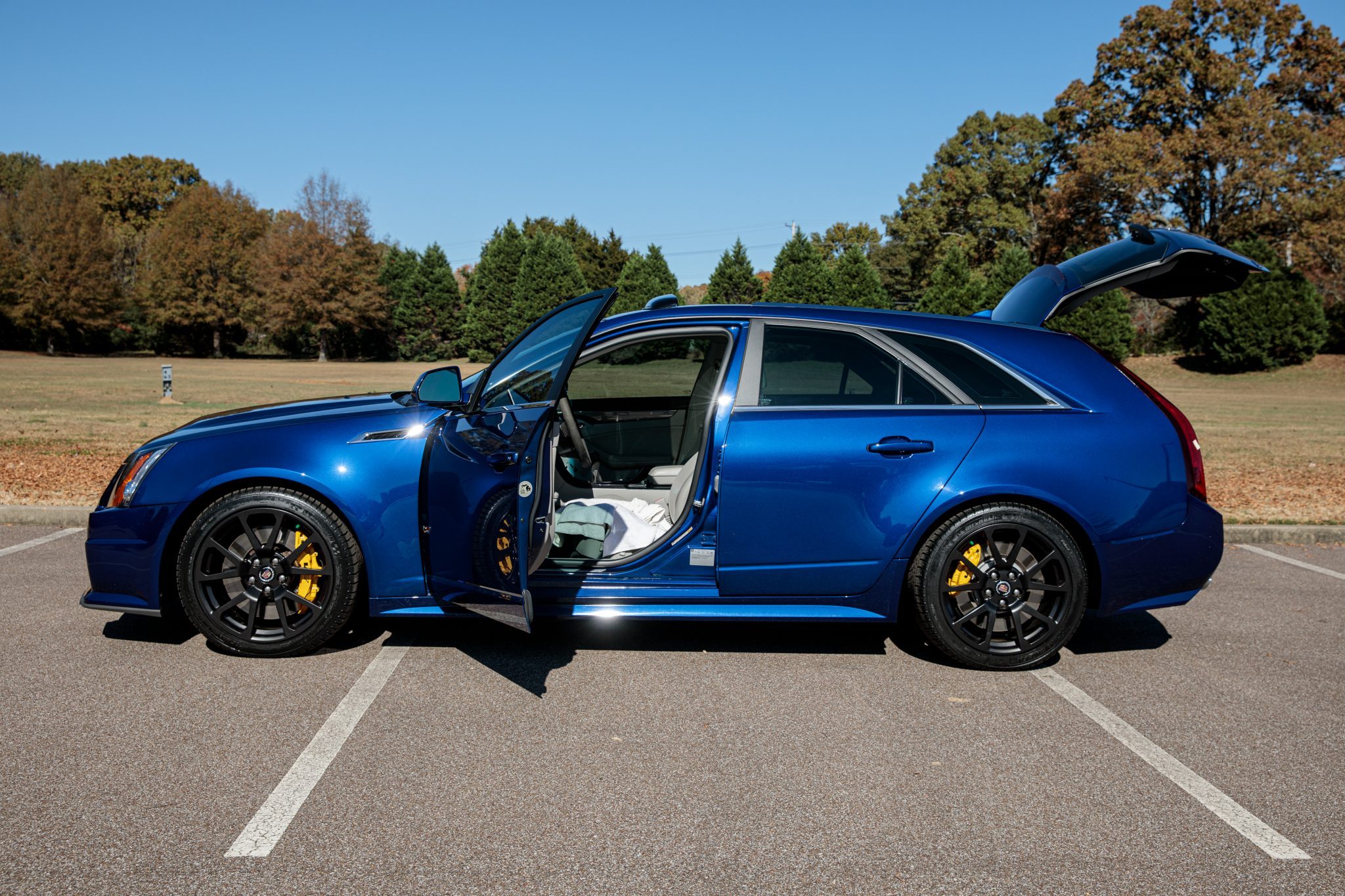 2012 Cadillac CTS-V Wagon Will Knock Your Socks Off And Also Do The School Run